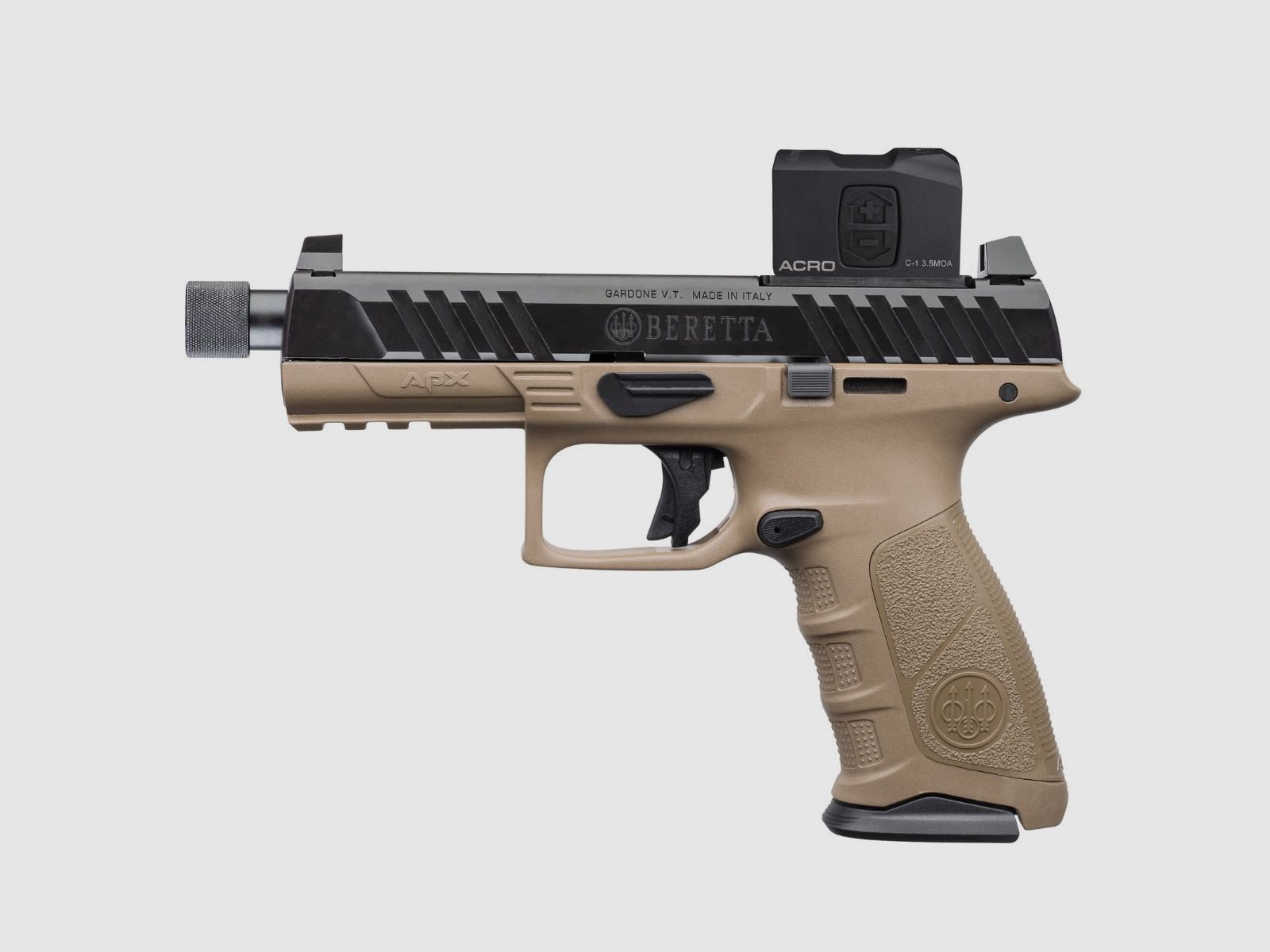 Beretta APX A0 Combat (miras altas) FDE/BLK + Acro C-1