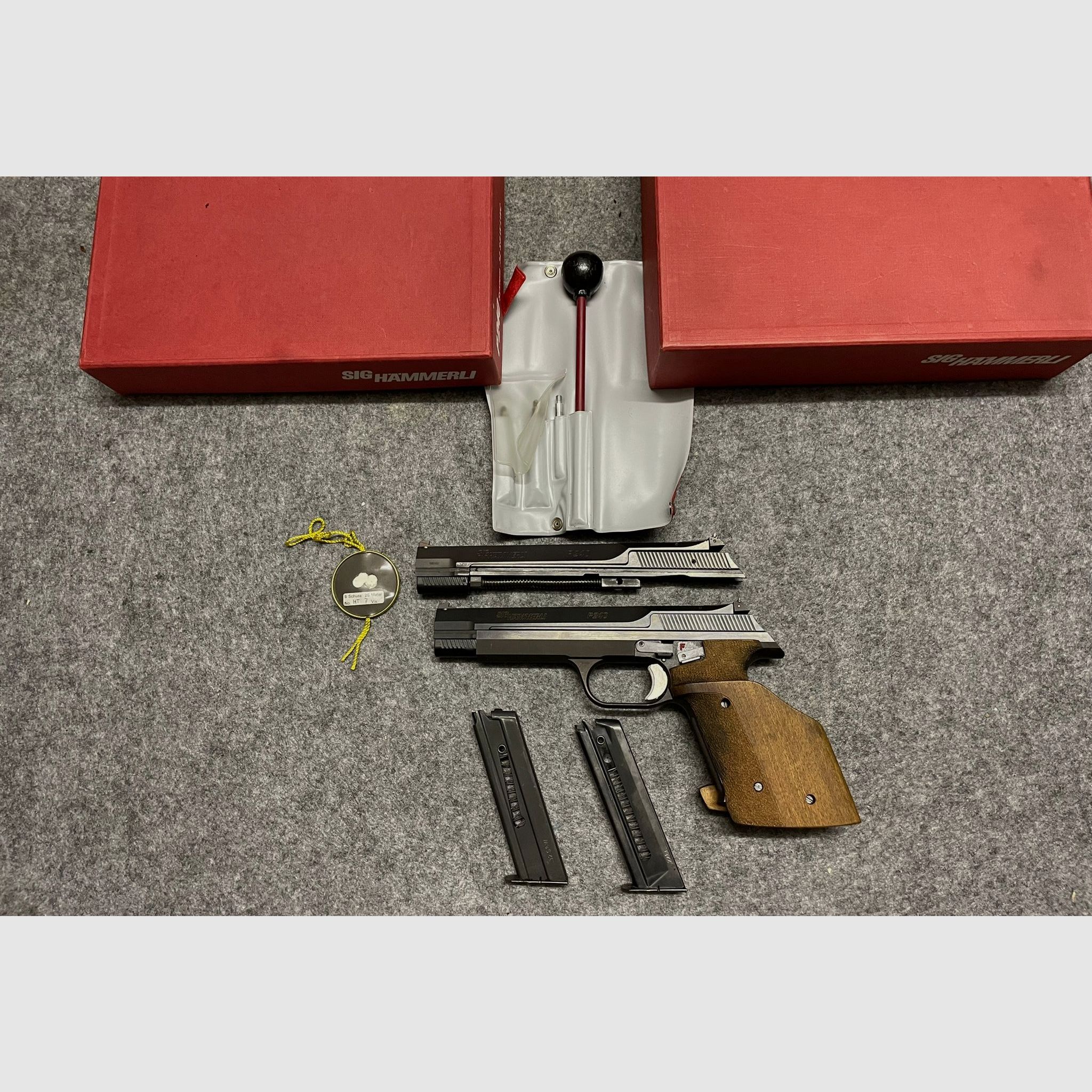 P240 Kal.22 z systemem wymiennym .32 S&W I.WC