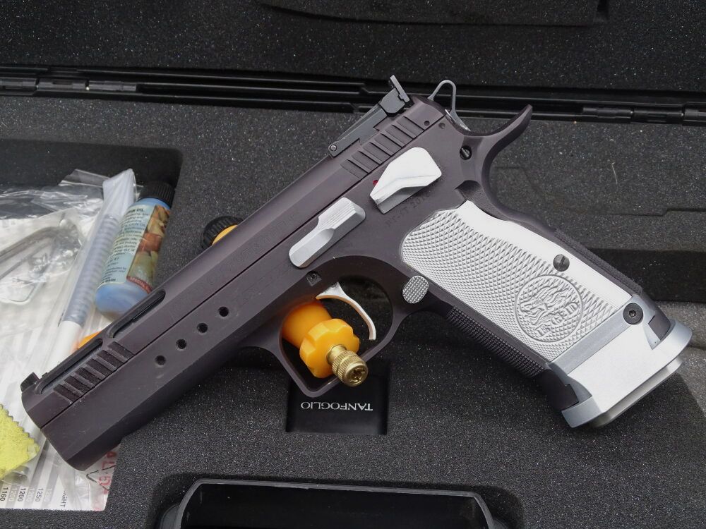 Tanfoglio Limited Custom Xtreme Kaliber 9mm Luger Limited Custom X-Treme