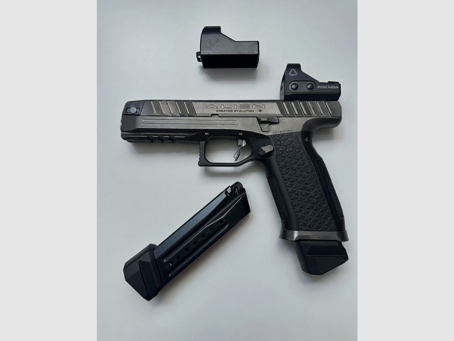 Laugo Arms Alien Creator Evolution Vollset, Cal. 9 mm Luger