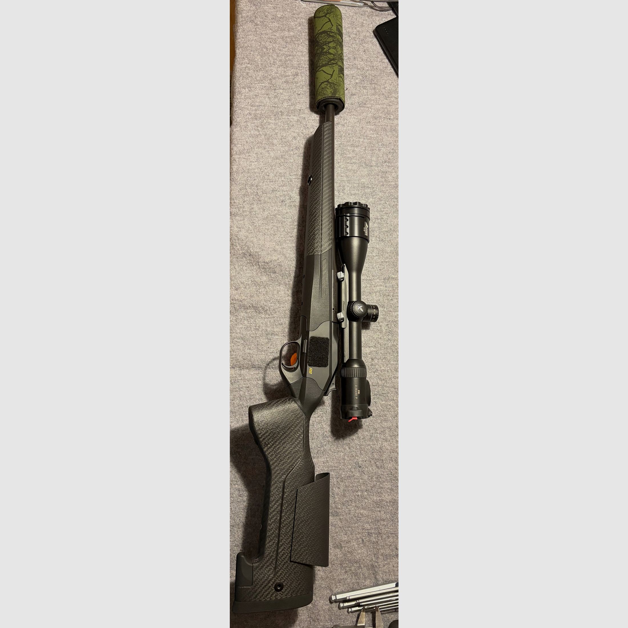 Blaser R8 Ultimate .308 Win. with FBT Super Ergo carbon stock – full equipment