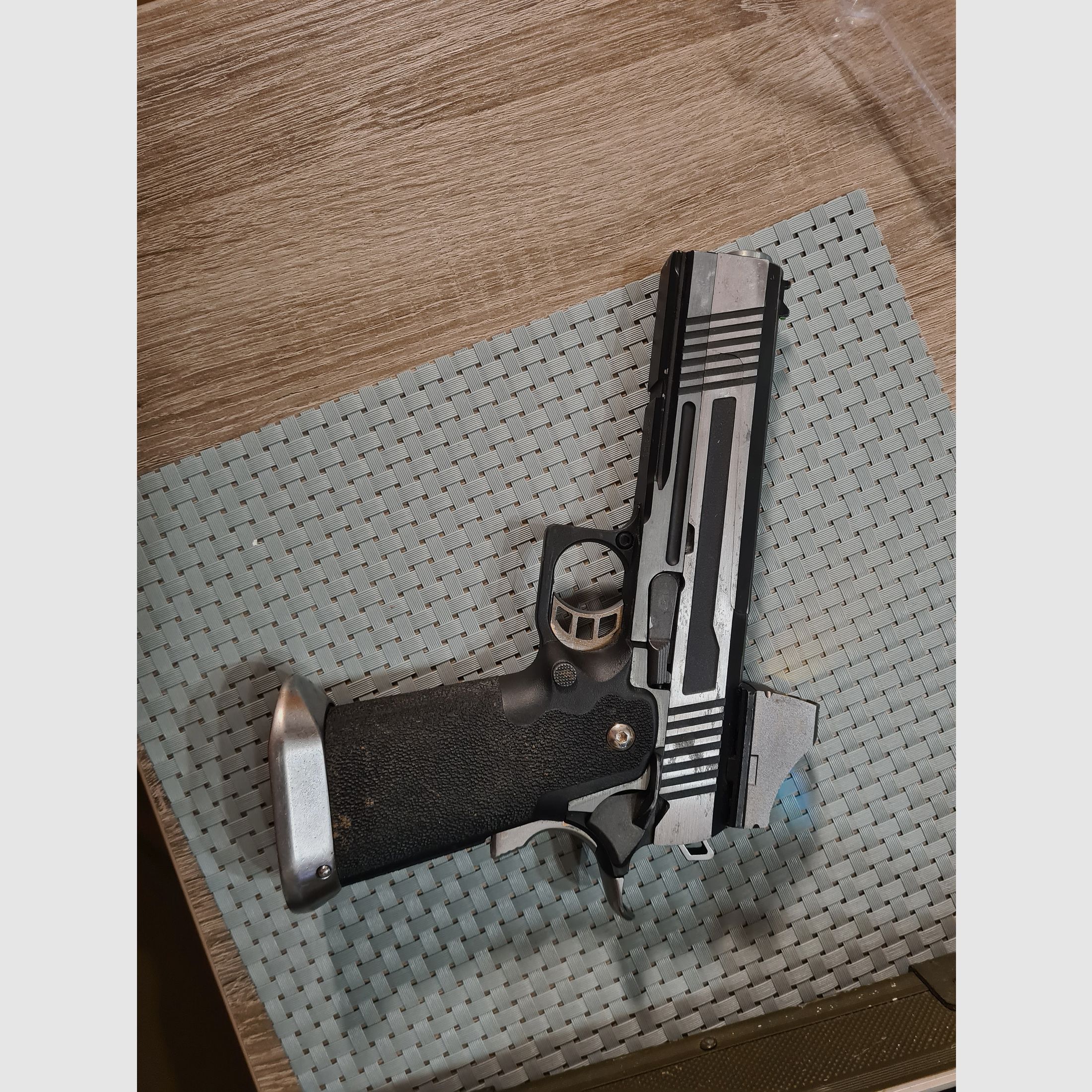 HX1001 Hi-Capa 5.1 Split Slide