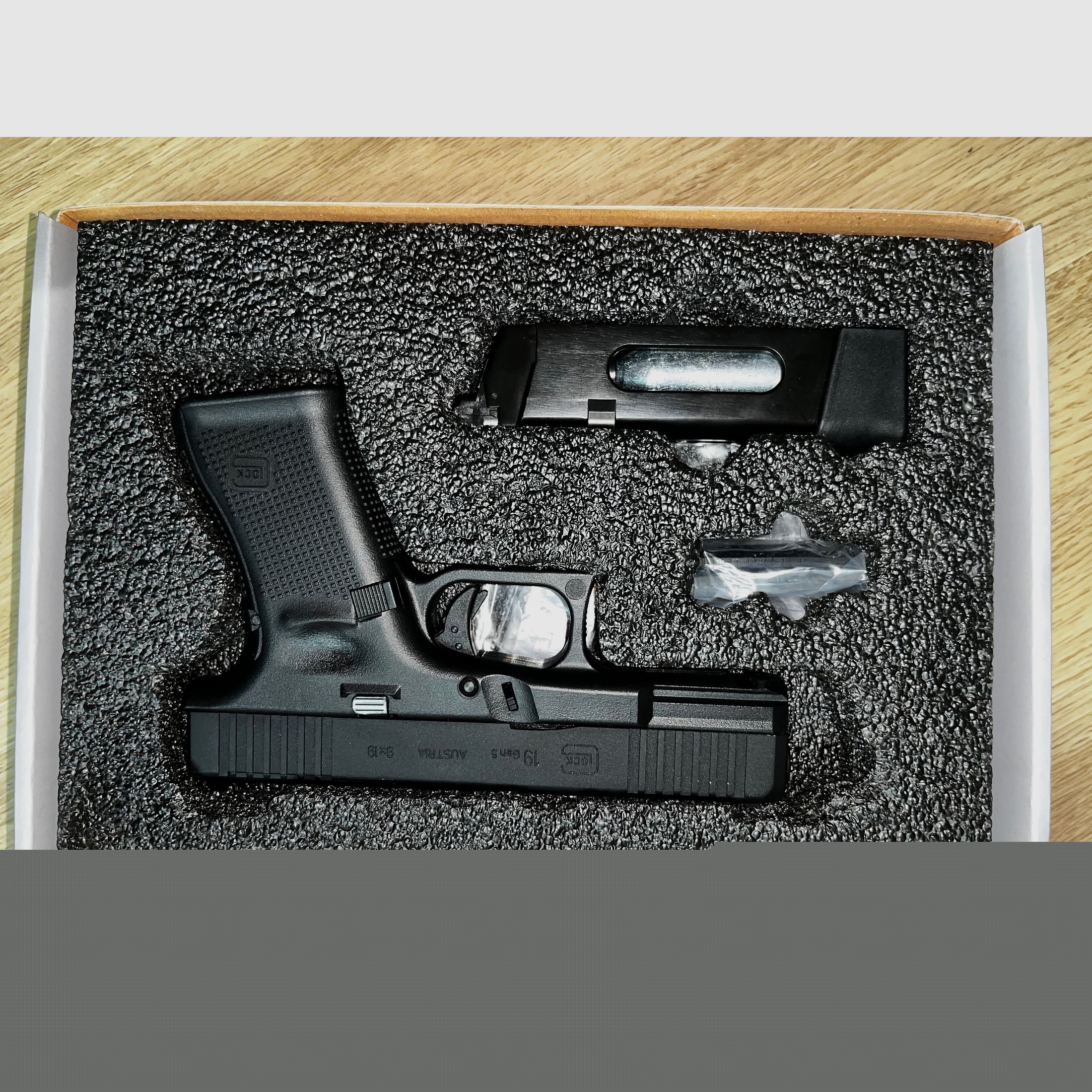 Glock 19 Gen 5 CO2 Luftpistole 4,5 BB