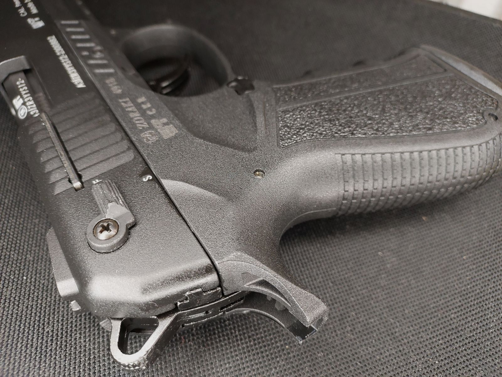 Zoraki 4918 Schreckschuspistole Kal. 9mm P.A.K. (PTB 1110) schwarz - neu!