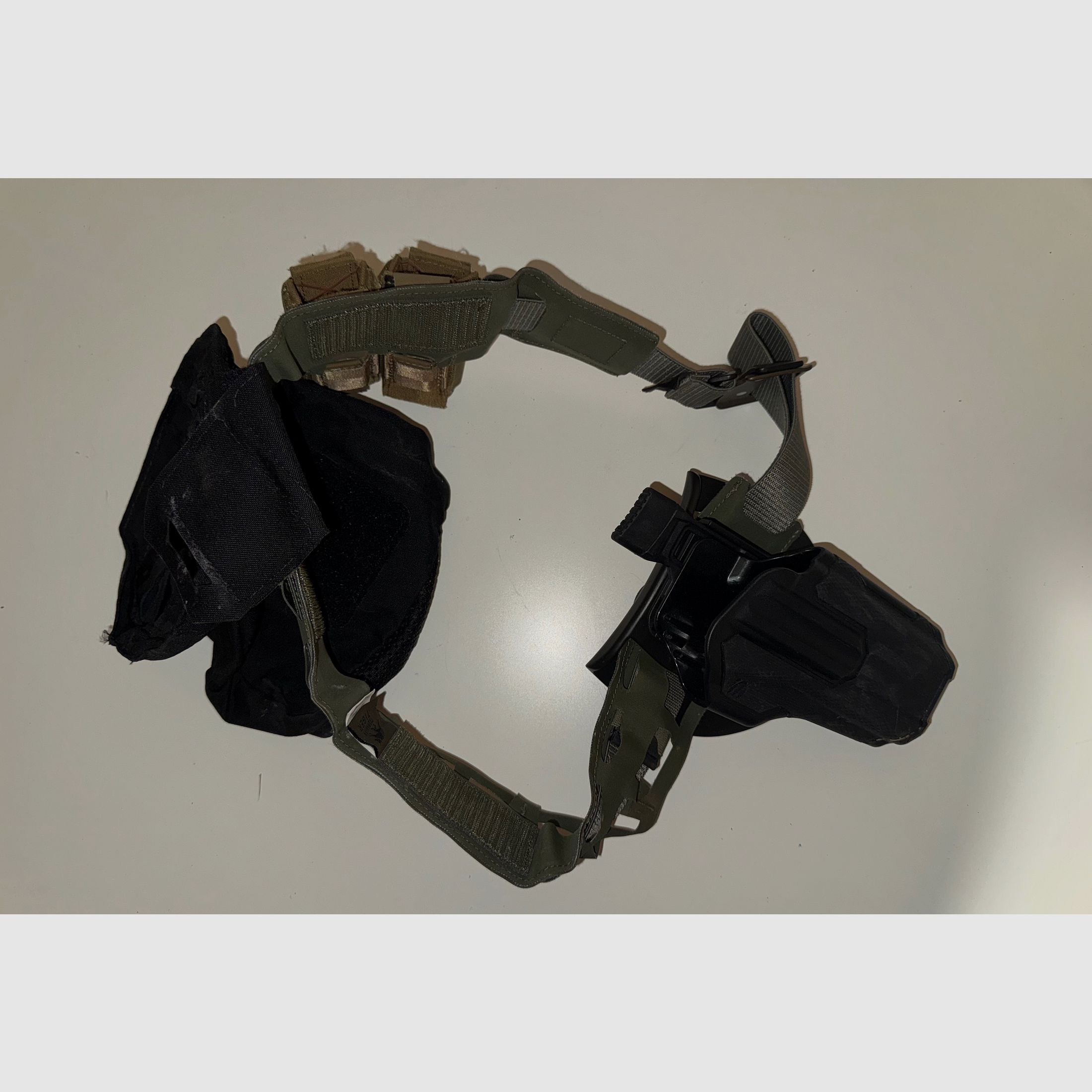 Airsoft complete set: Begadi M4 NOVA + new Glock 19 + gear – like new Price: €989.99 VB