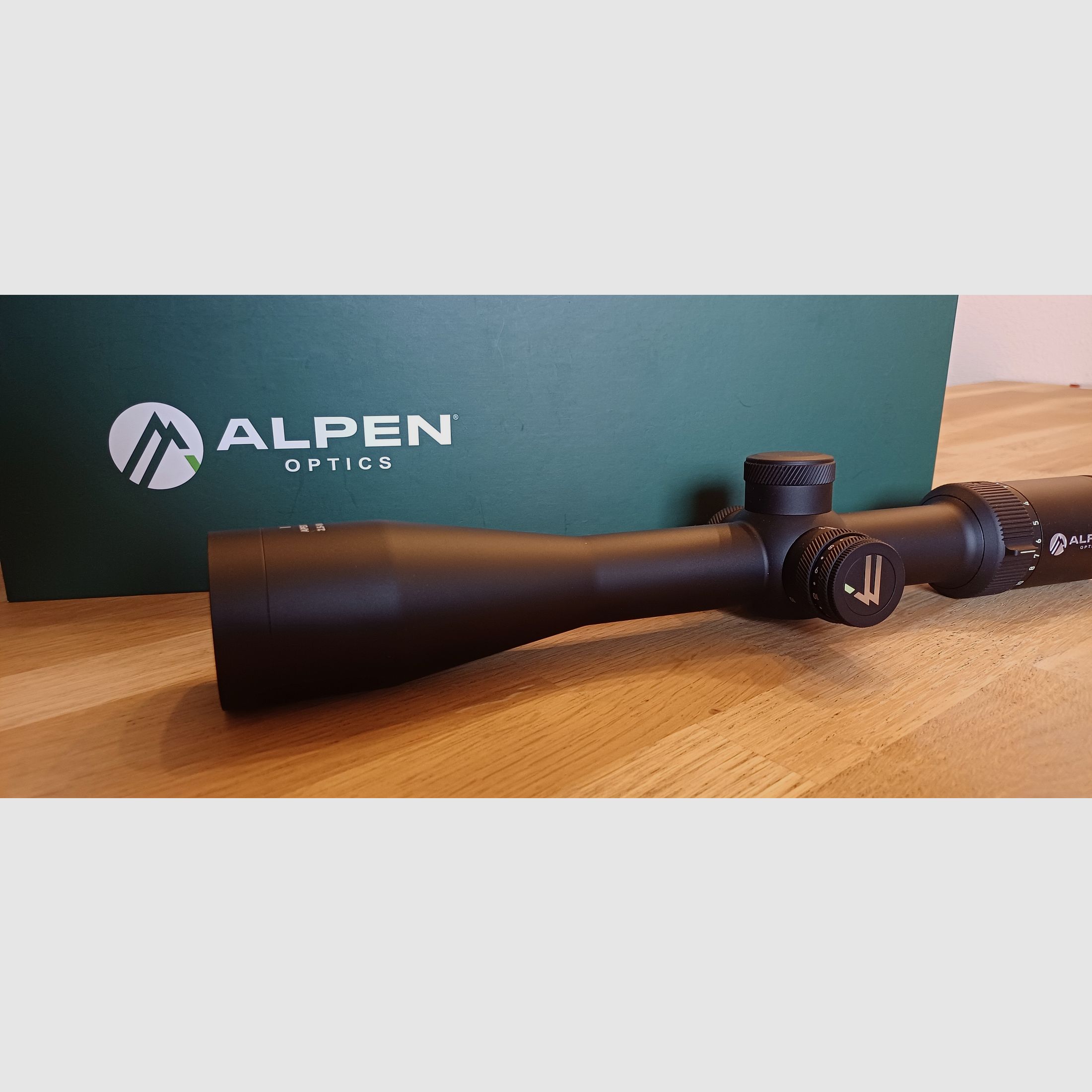 Alpen Optics APEX XP 2.5-16 x 42