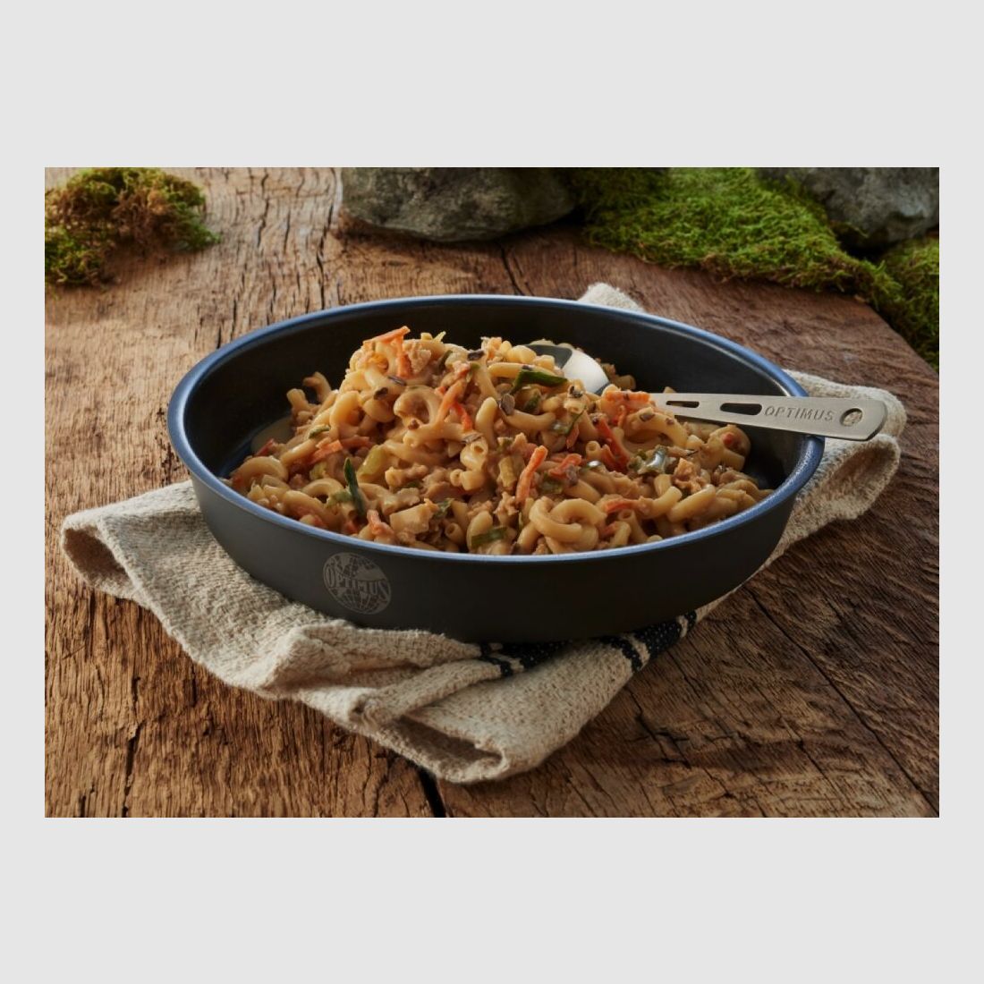 TREK'N EAT Ragout z leśnych grzybów z makaronem 160g Veggie