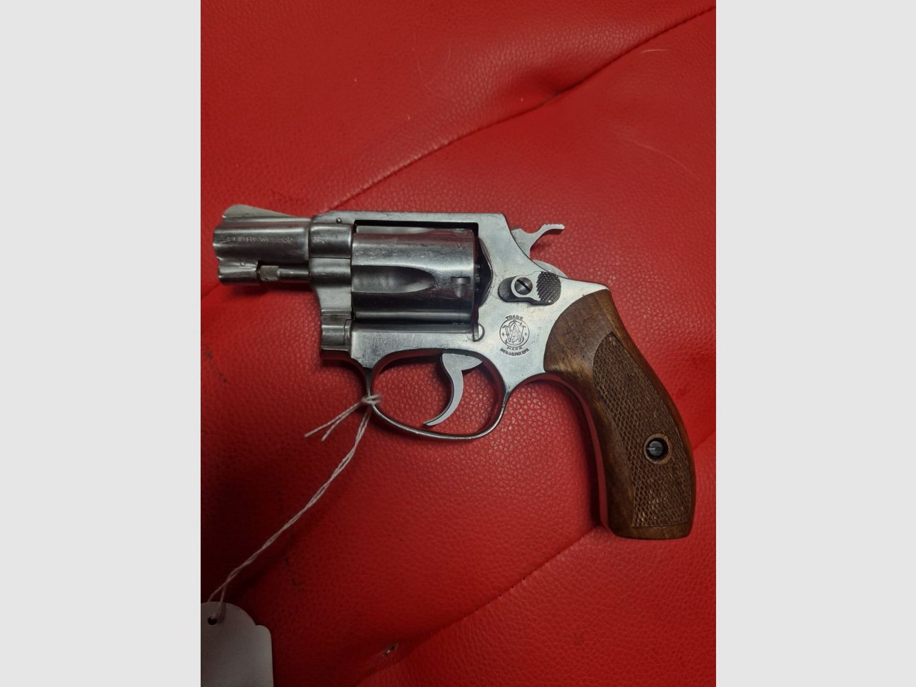 S&W 60 INOX 38 special (gebruikte), afbeelding 2 van 2