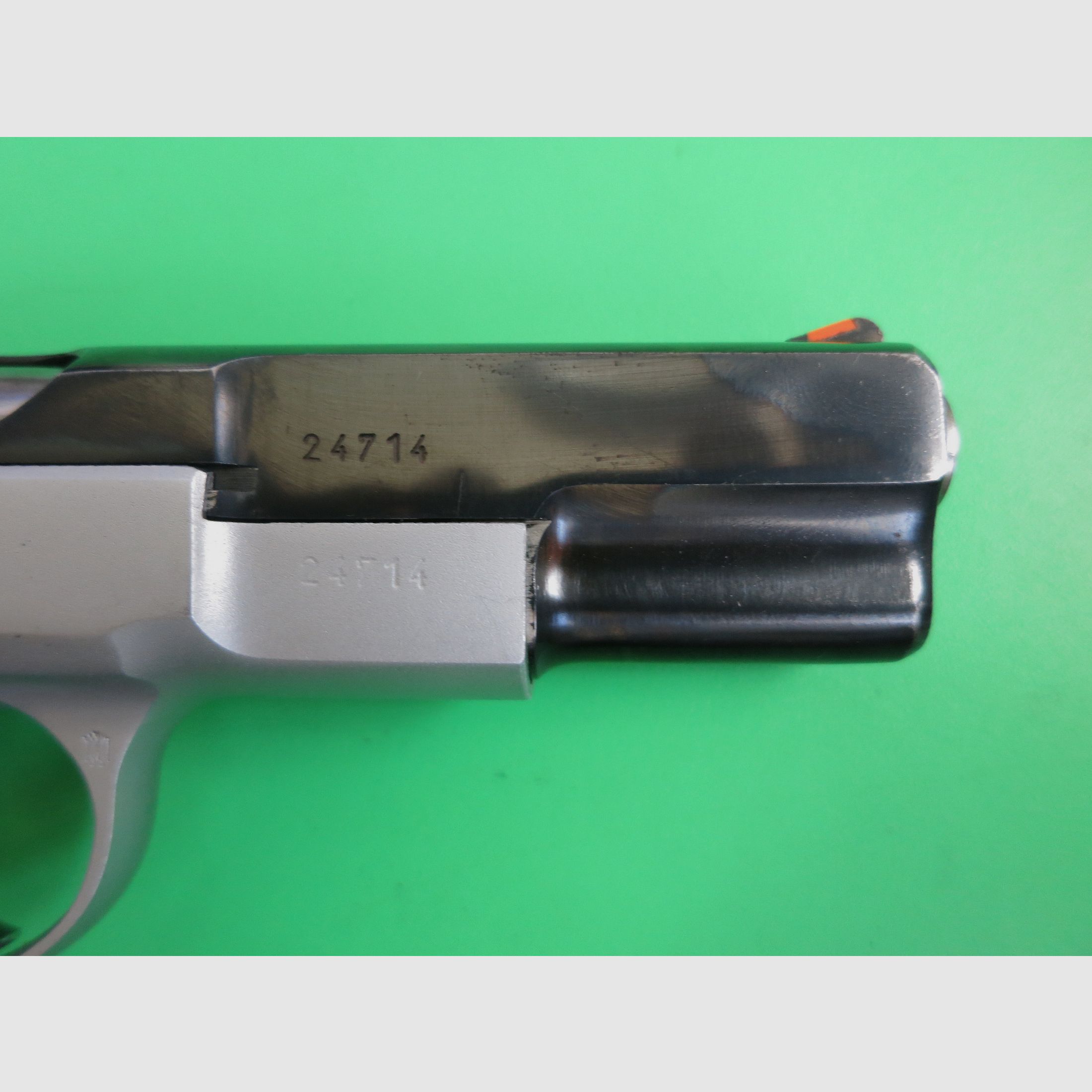 Brünner CZ75 DUO TONE o ČZ 75 (Česká zbrojovka), semiautomatica. Pistola auto caricatore calibro 9 × 19 mm       #28
