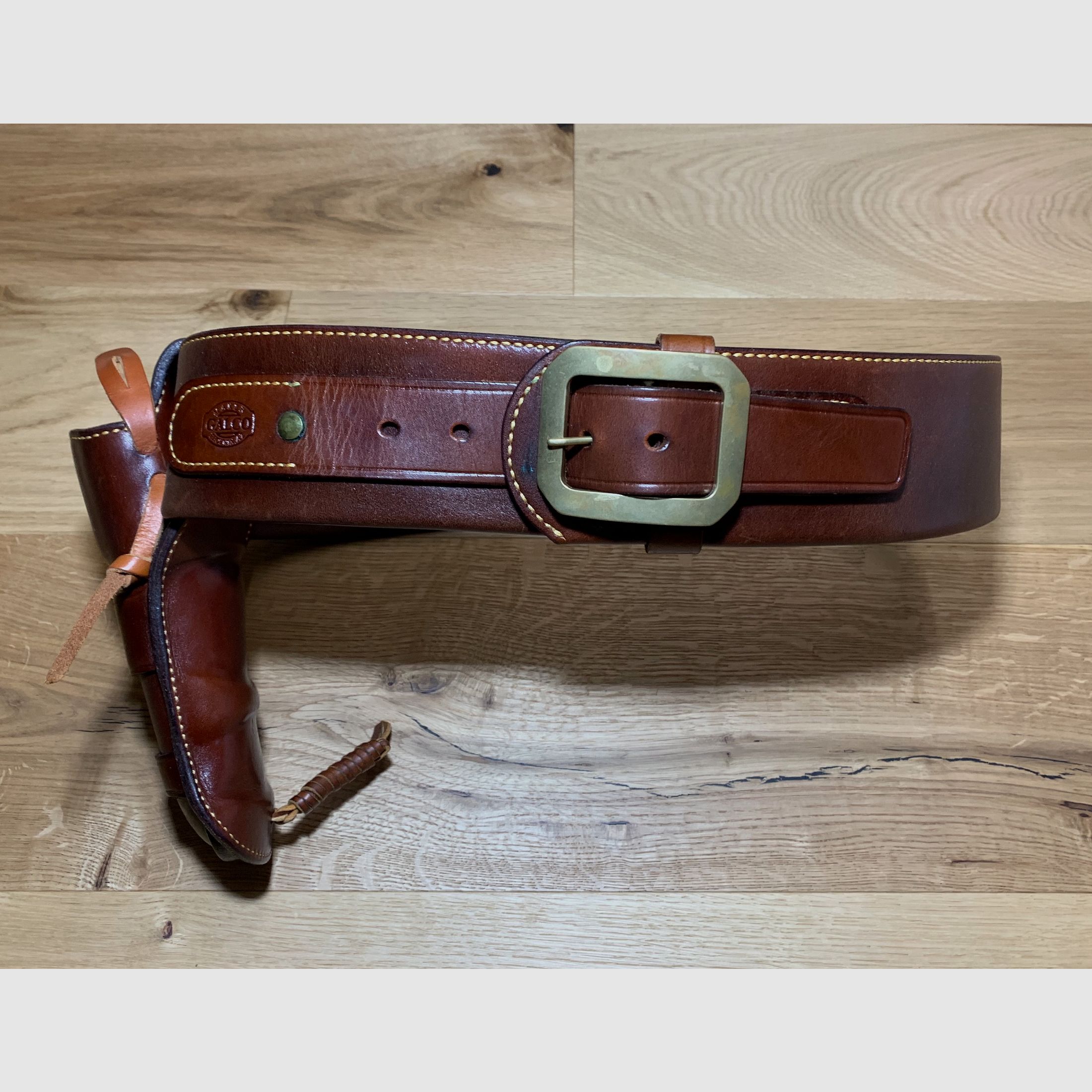 Galco Trail Boss Westerngürtel Holster Colt SAA, Ruger Vaquero, OHNE Revolver, OHNE Patronen 
