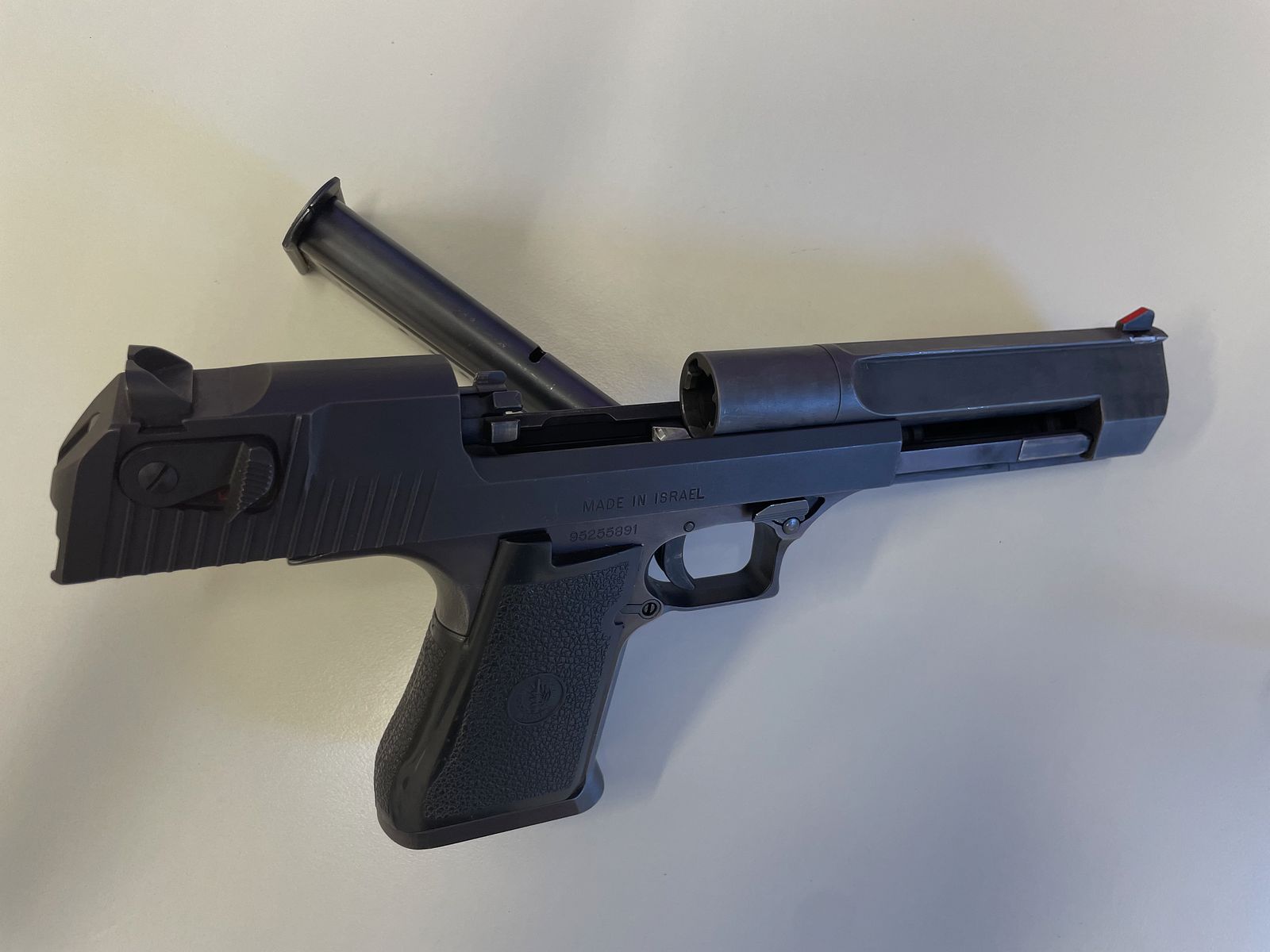 IMI Desert Eagle .44 Magnum – Original israelische Fertigung