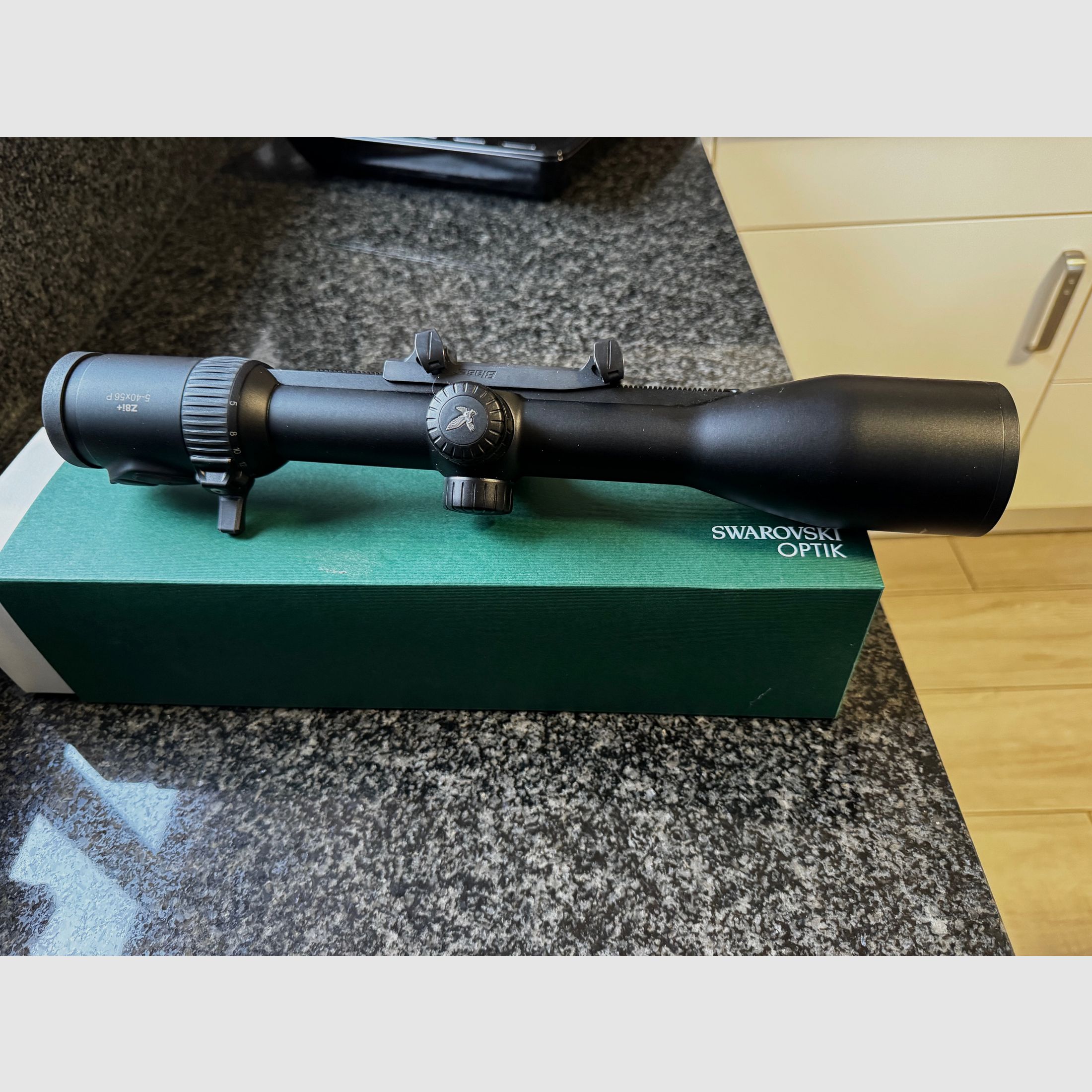 Swarovski Z8i+ 5-40 x 56 inkl. Blaser Schiene