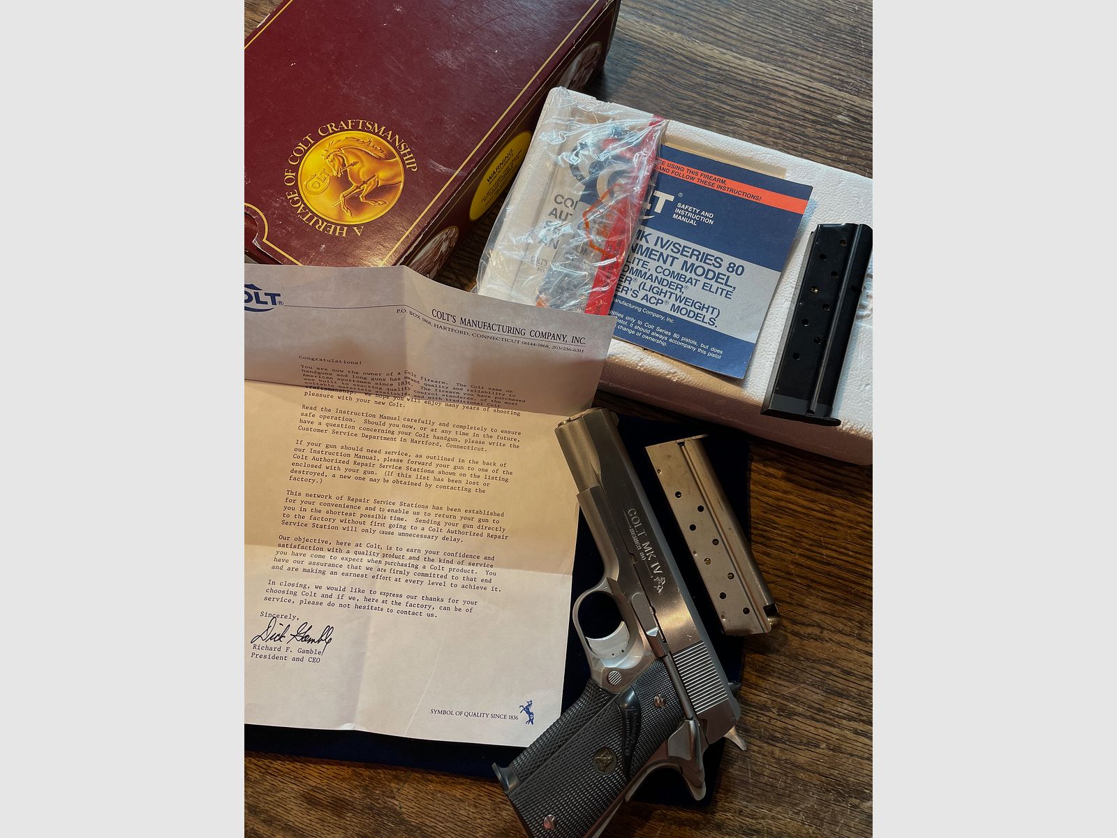 COLT GOVERNMENT MK IV Kal. 9mm
