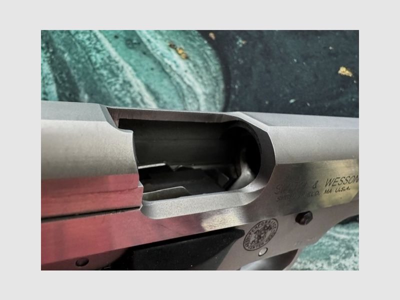 Pistole Smith & Wesson Mod 845 Target Champion Kal. .45 ACP
