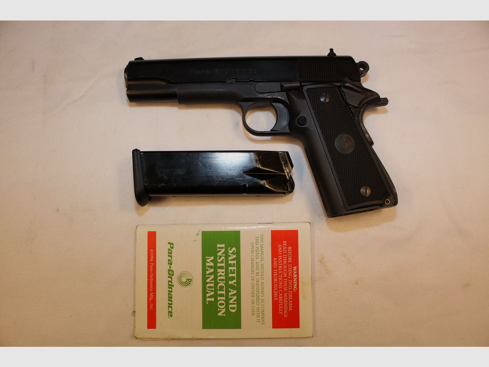 Para Ordonace P14-45 im Kaliber .45ACP.