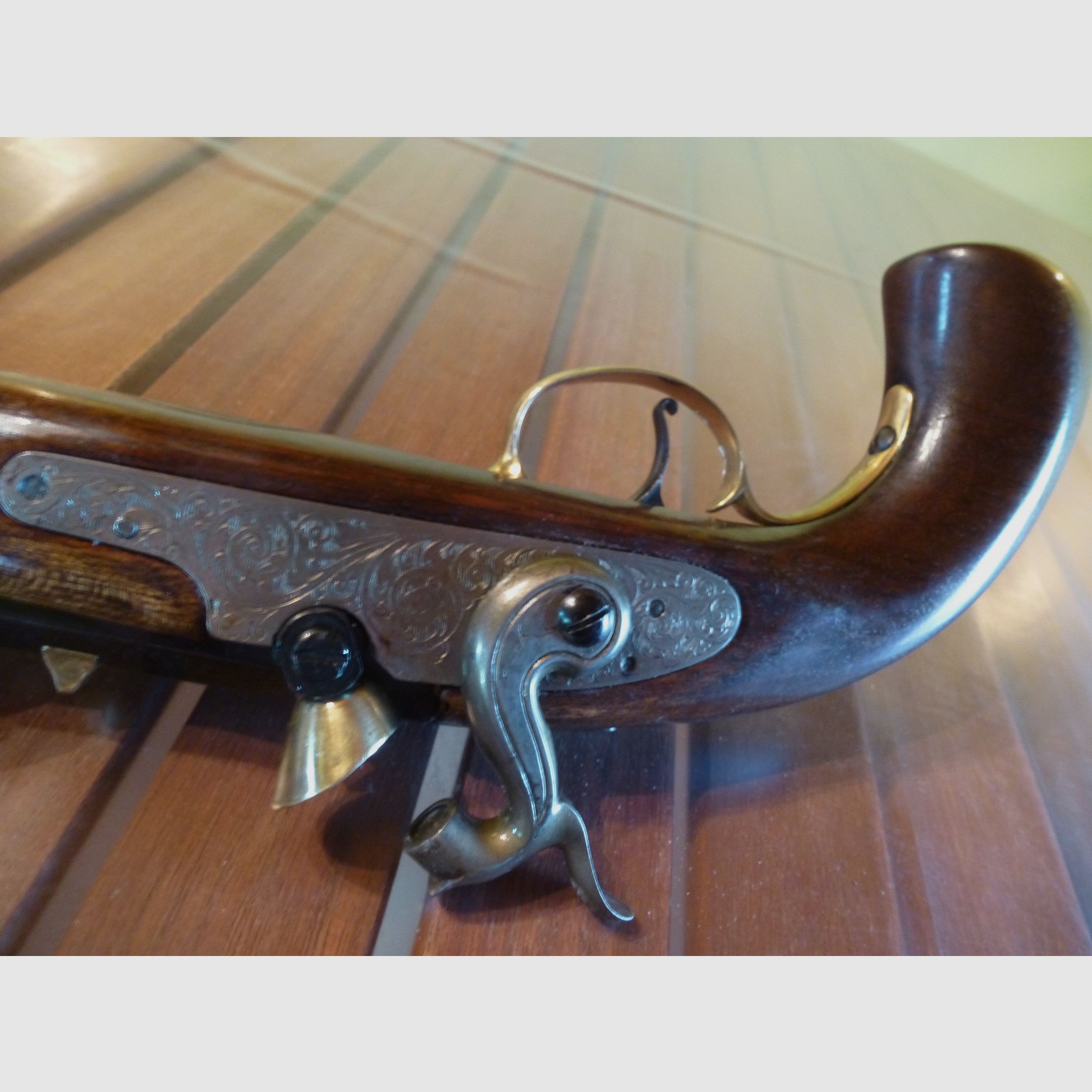 Bounty Pistole Perkussion von Petersoli