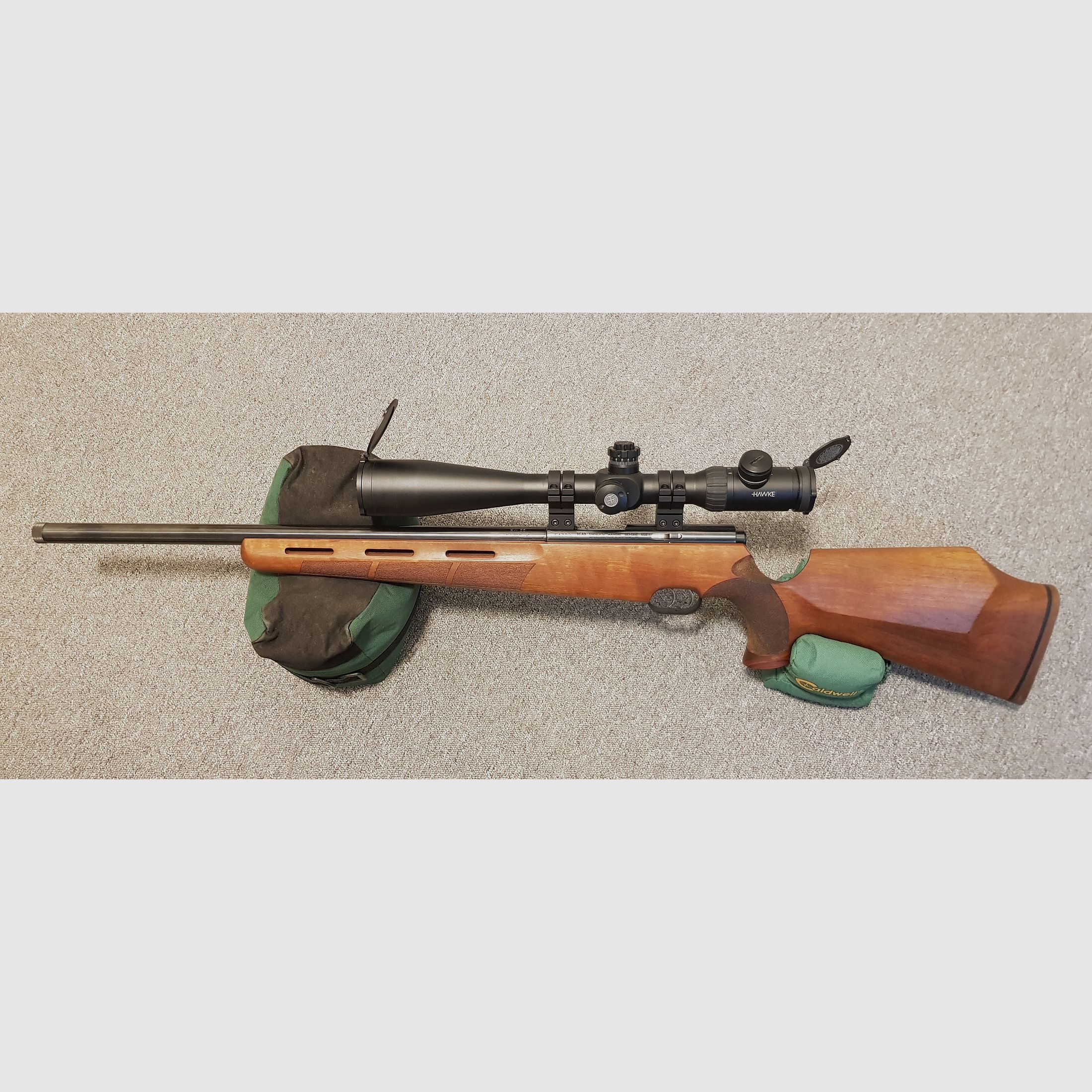 HW 66 Jagd -Match  Büchse Cal. .22Hornet 