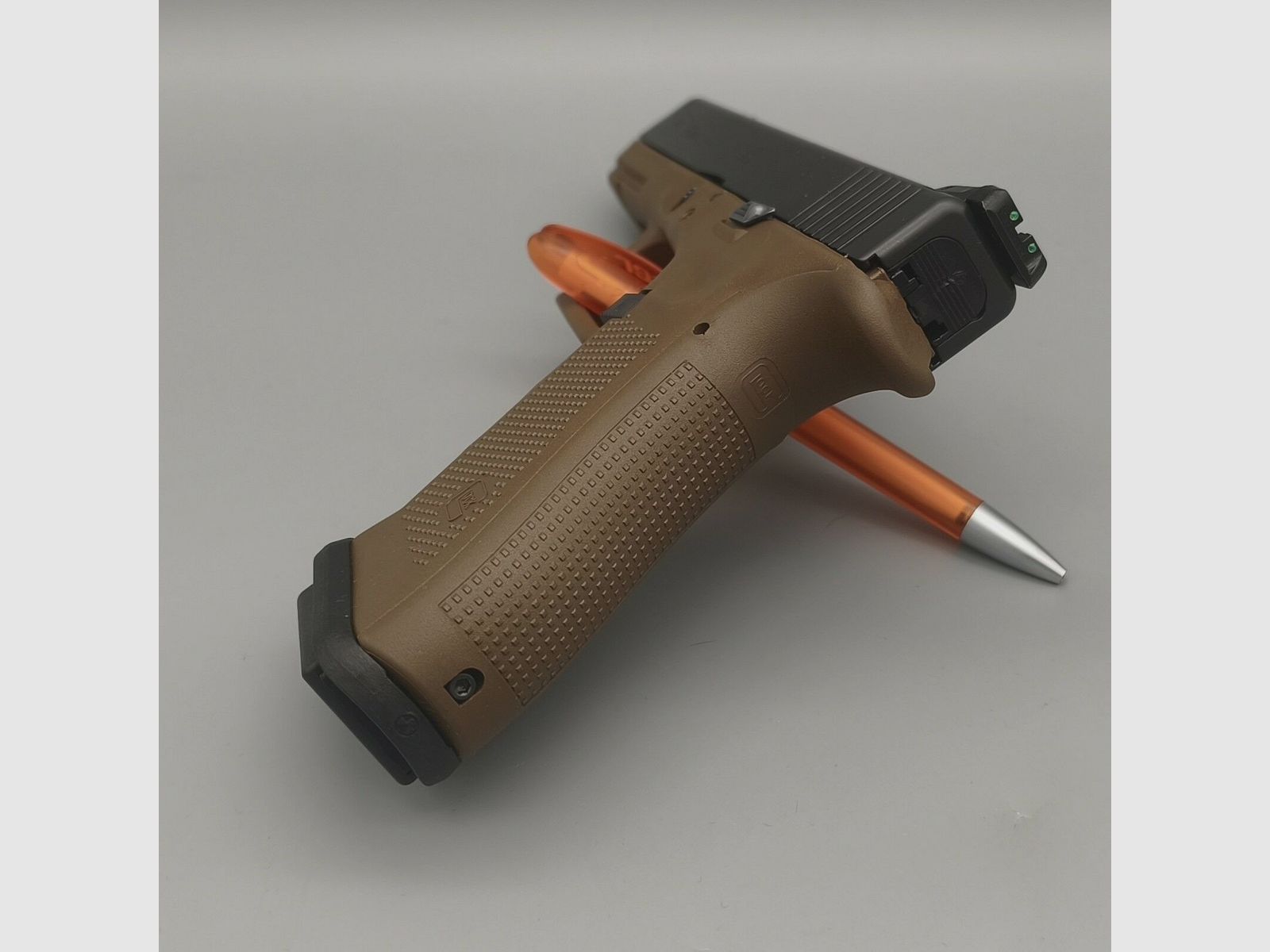 Glock 17 Gen4 Model Specjalny FDE również jako system wymienny! 9mm Luger