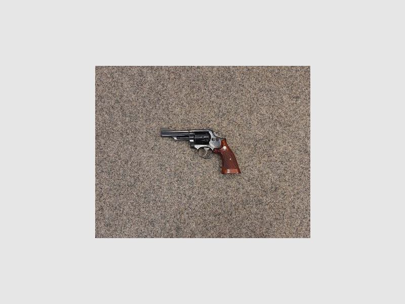 Revolver Smith & Wesson 19-4 Kal. 357 Mag
