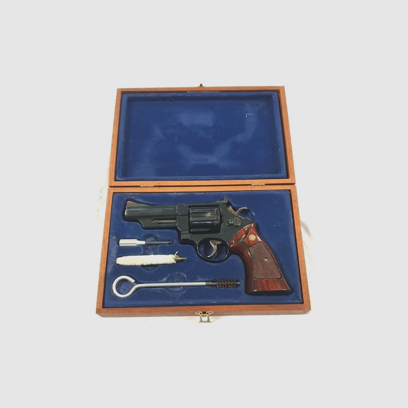 SMITH & WESSON 57, Bild 3 von 9