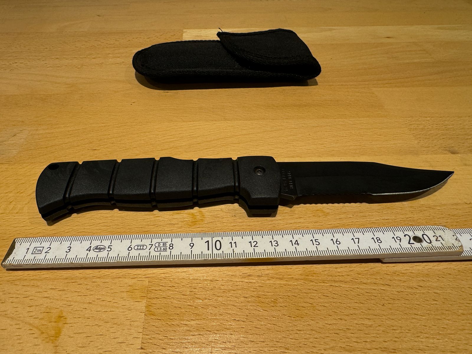 Ontario Marines Messer