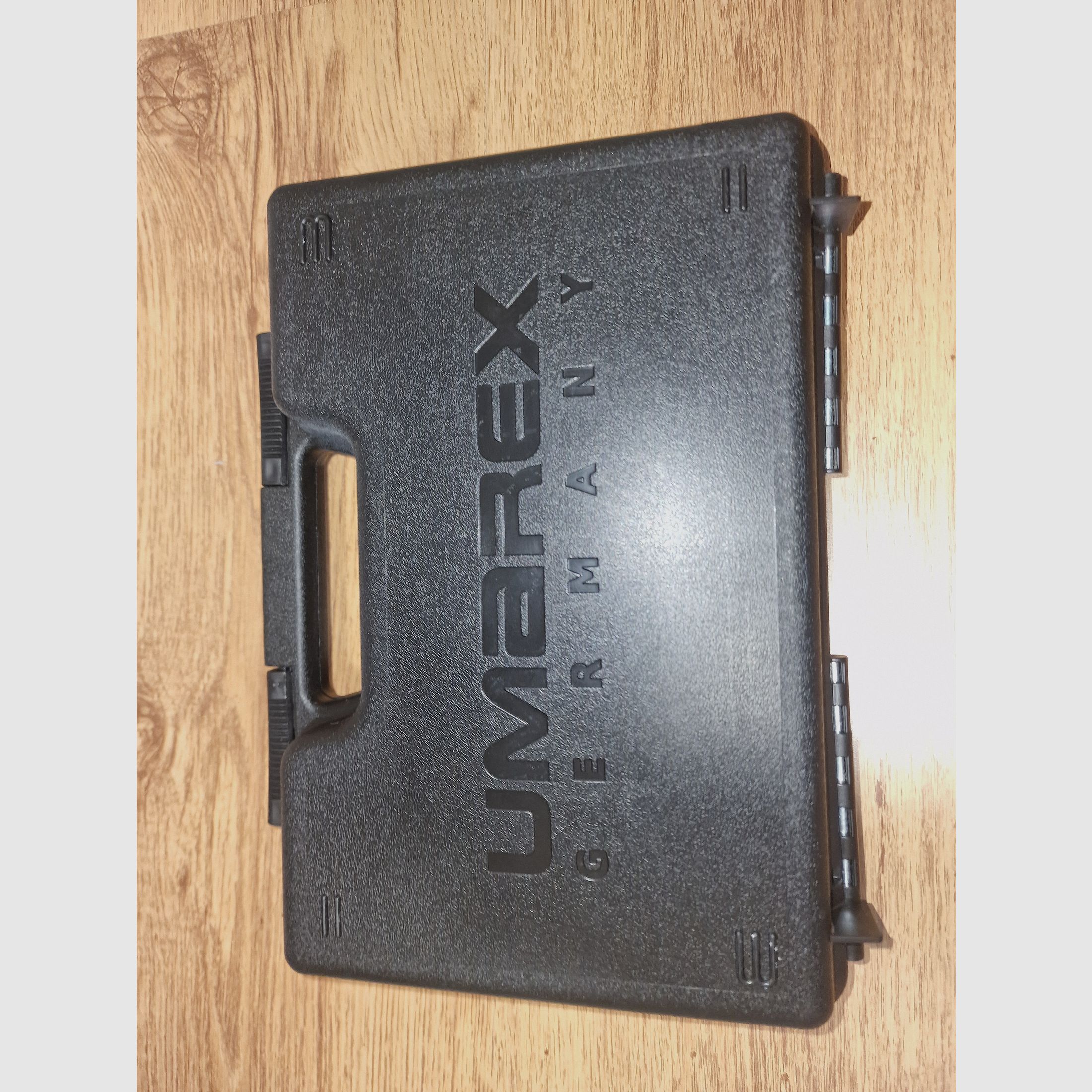 Umarex Glock 17 PTB 1068 – Czarny – Nowy i nie strzelany z paragonem