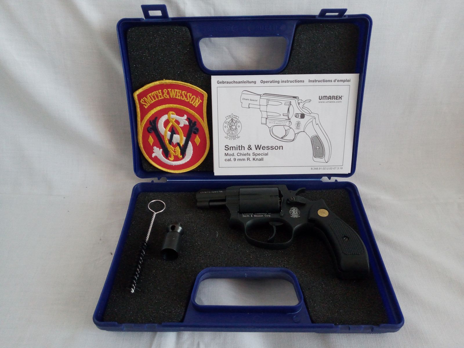 Smith & Wesson "Chiefs Special" / revolver SRS / cal. 9mm R.K. / brunito