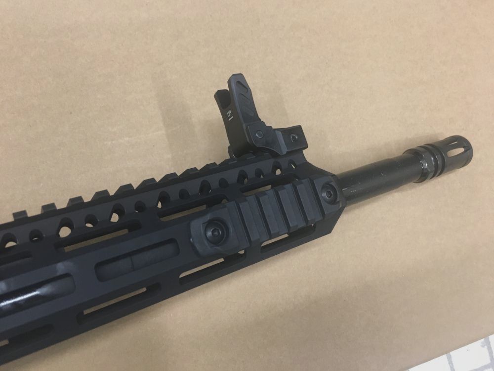 Windham Weaponry WW-15 mit BCM Austattung M-LOK halbautom. Büchse - WW-15 / sportlich zugelassen / freischwinger Handschutz / nur 2,9kg