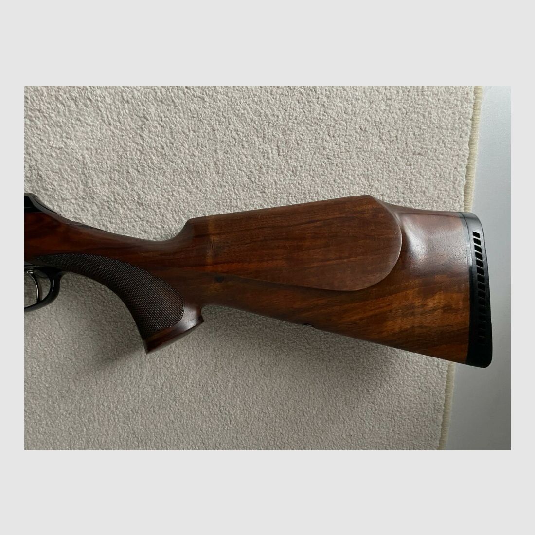 Sauer 202 Europa Luxus, Zeiss Diavari 2,5-10x50, Abs.4 Leuchtkreuz; PARD NSG NV007S