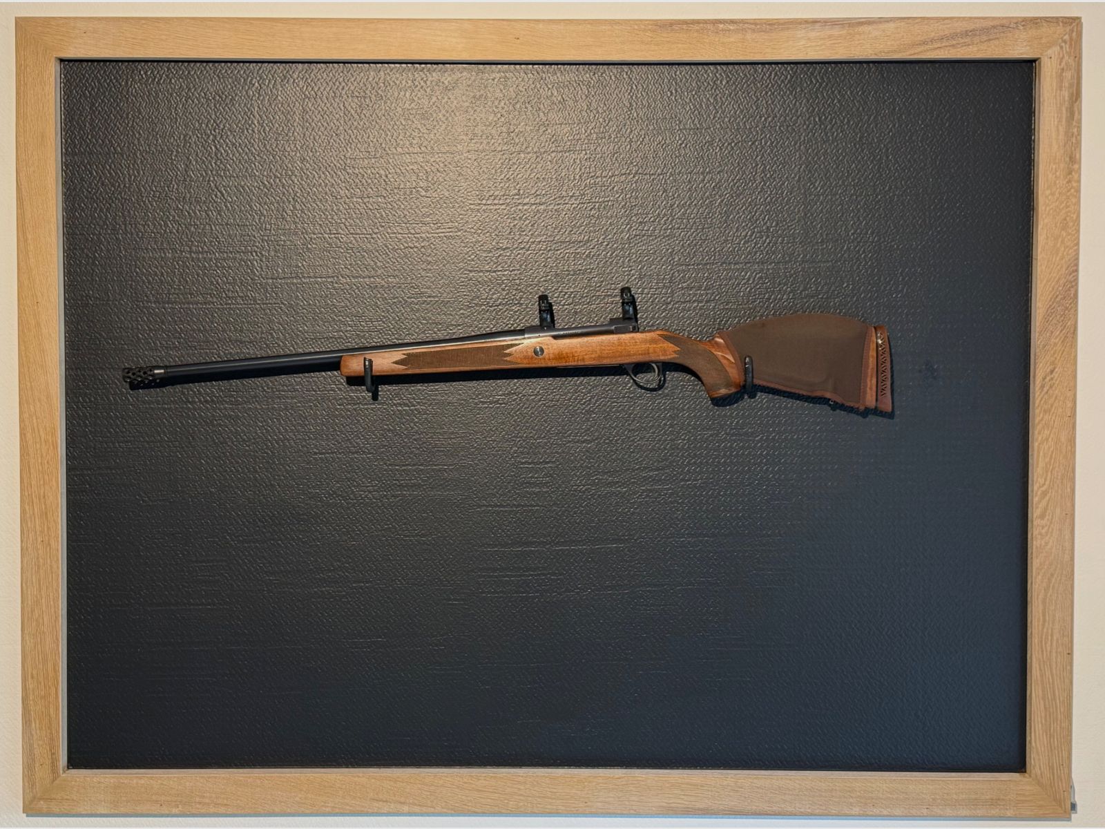 Sako AIII Kal. 7mm Rem. Mag. mit M14x1 Gewinde & 30er Optilockmontage