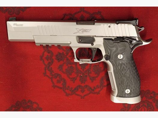 SIG Sauer P226 X-SIX Supermatch