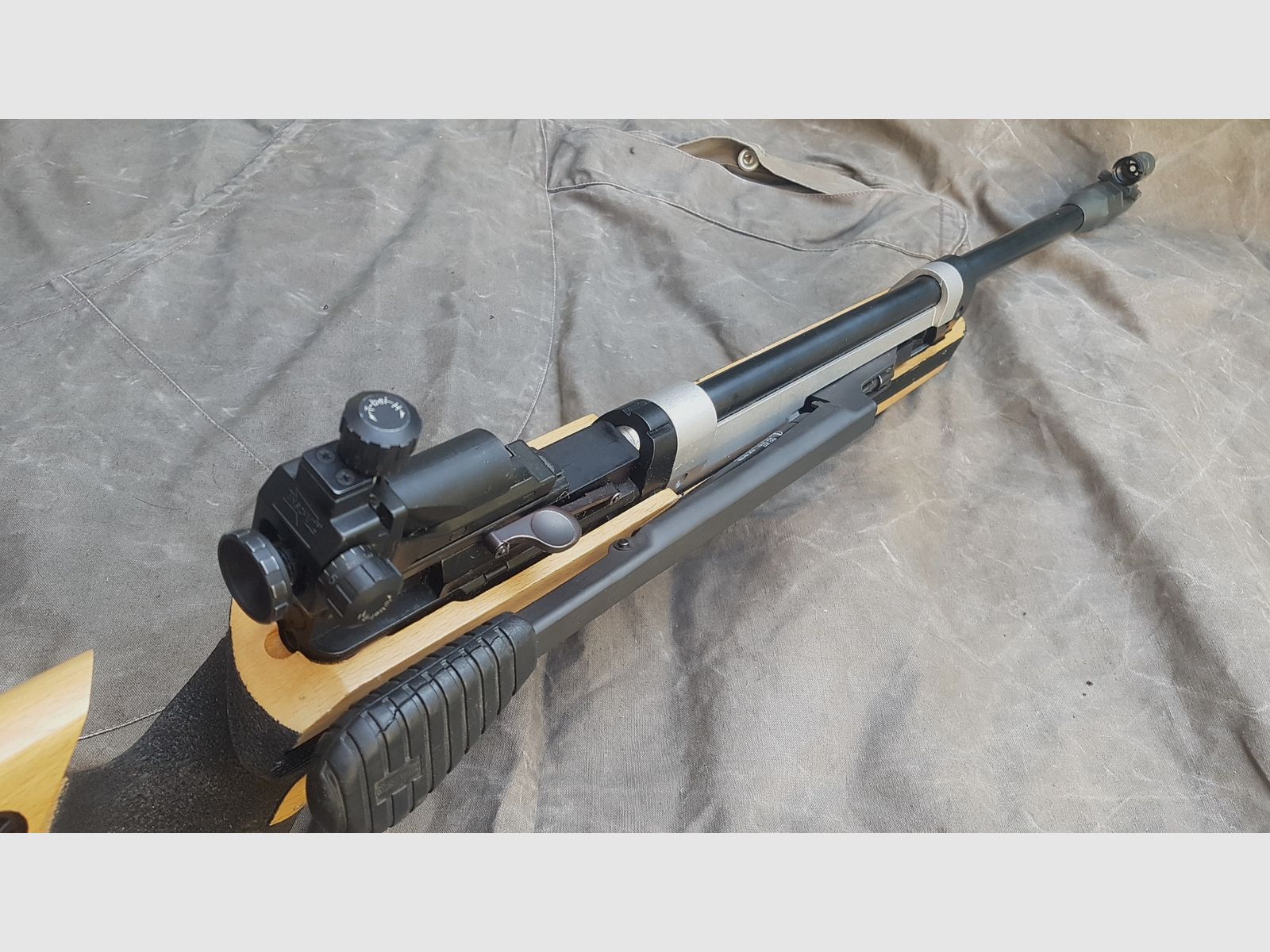 Matchluftgewehr Anschütz Super Air 2002 