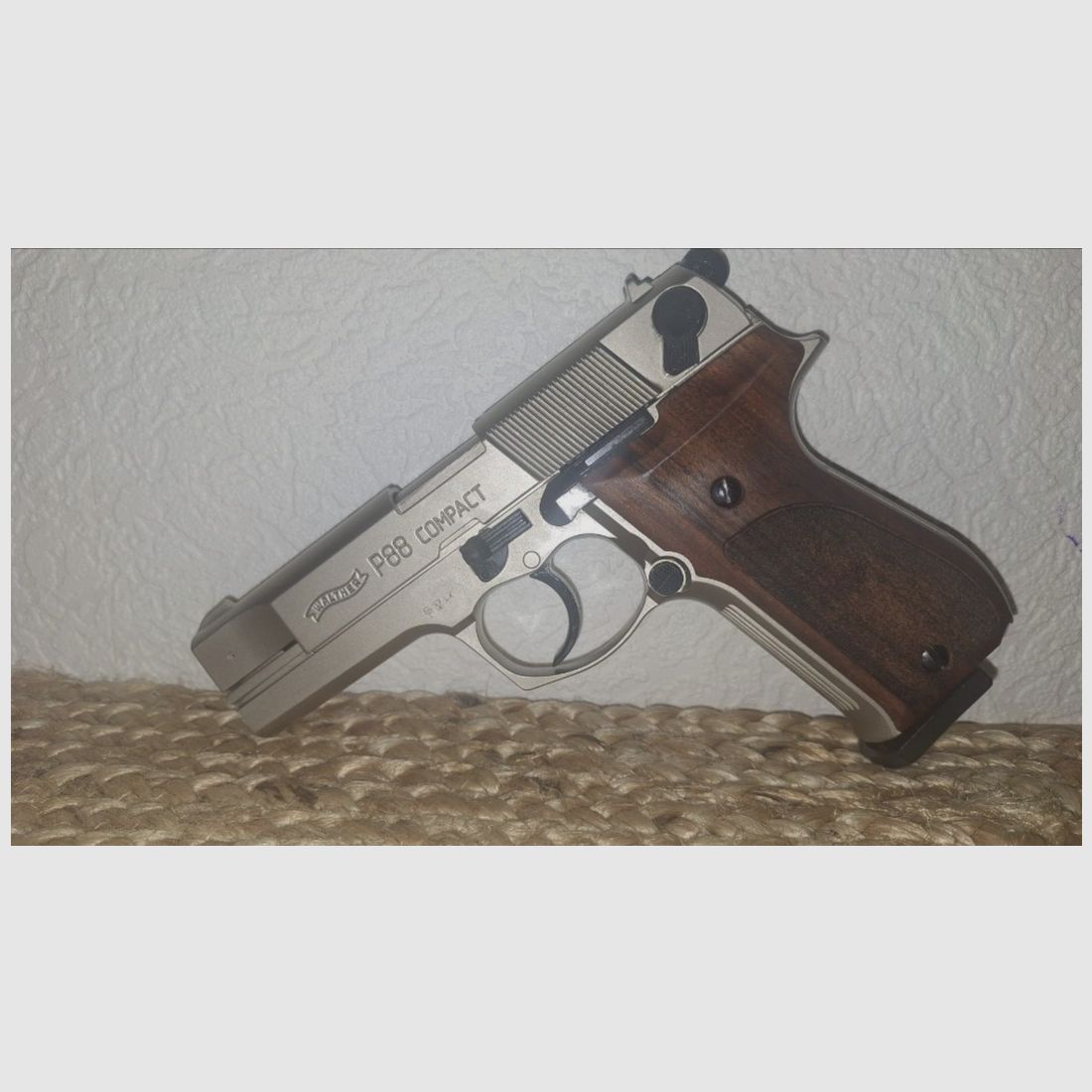 Walther P88-9