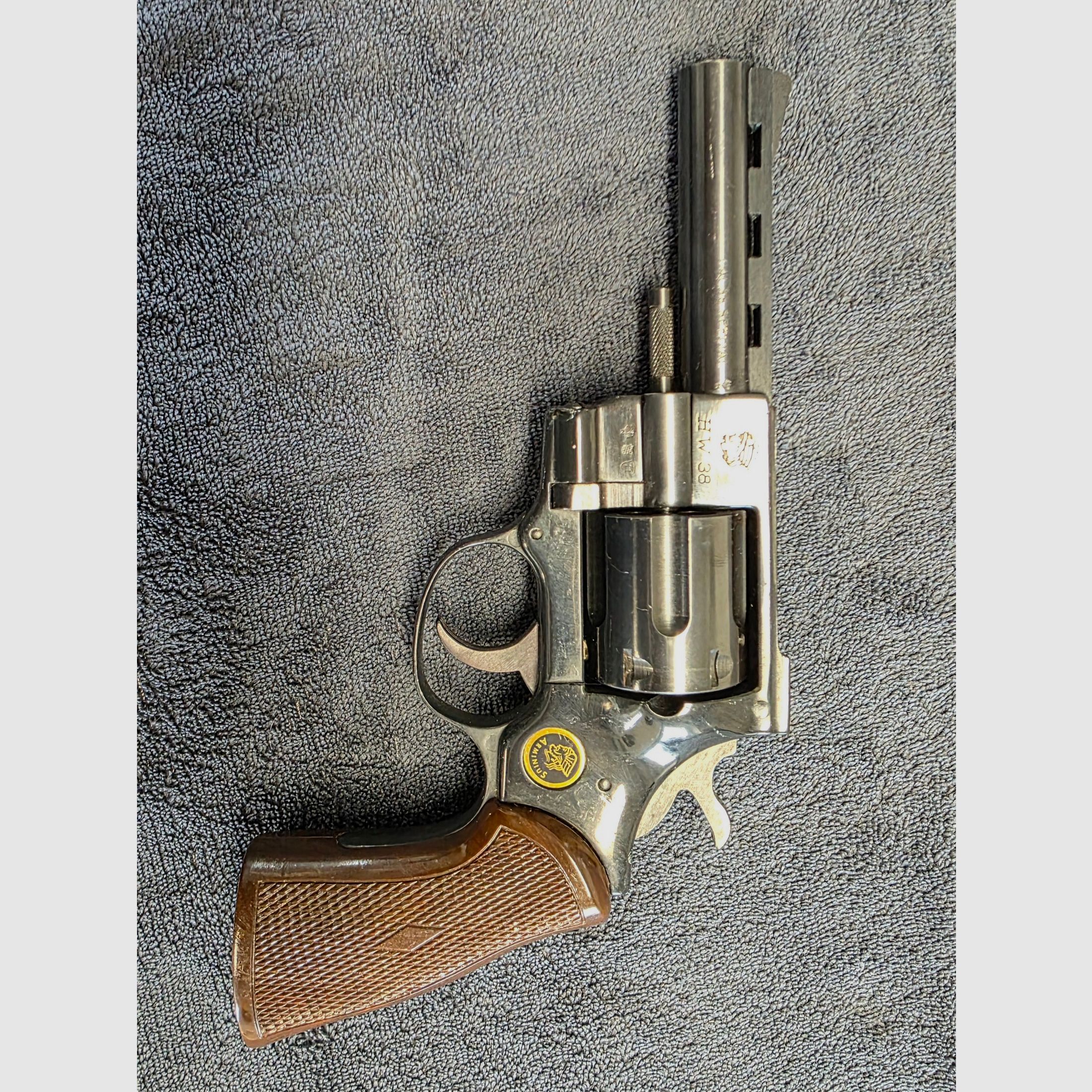 Arminius Revolver HW38