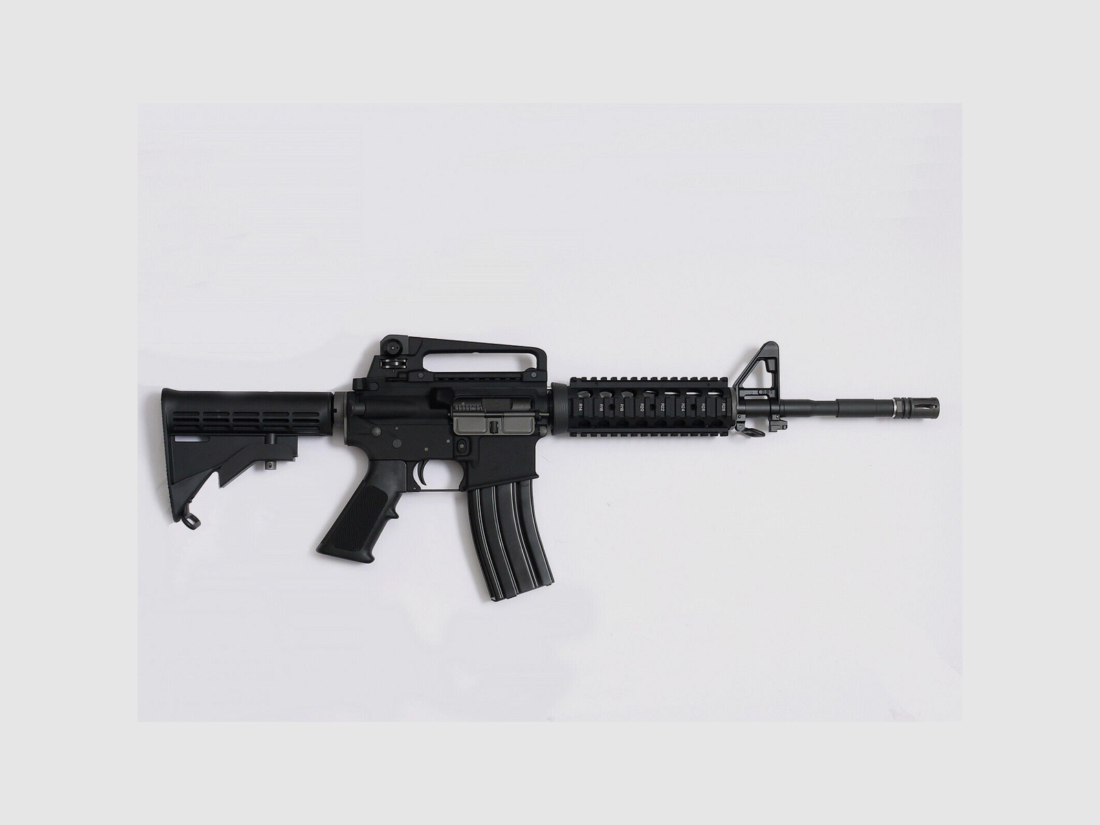 Colt M4A1 RIS V3 GBB open Bolt Airsoft in Schwarz -F- | WE