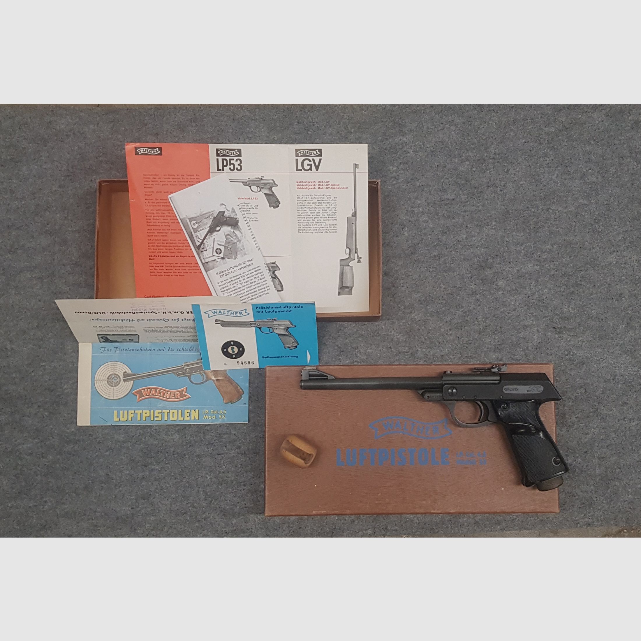 Luftpistole Walther Mod. LP 53 im OVP Karton, Beschreibung u. Flyer aus den 60iger James Bond 007 