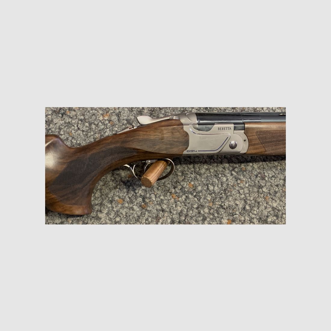 Sondermodell --- Beretta 694 Trap Schaft 12/76, 76cm Läufe, Wechselchokes Spor--- ausgesuchtes Holz!