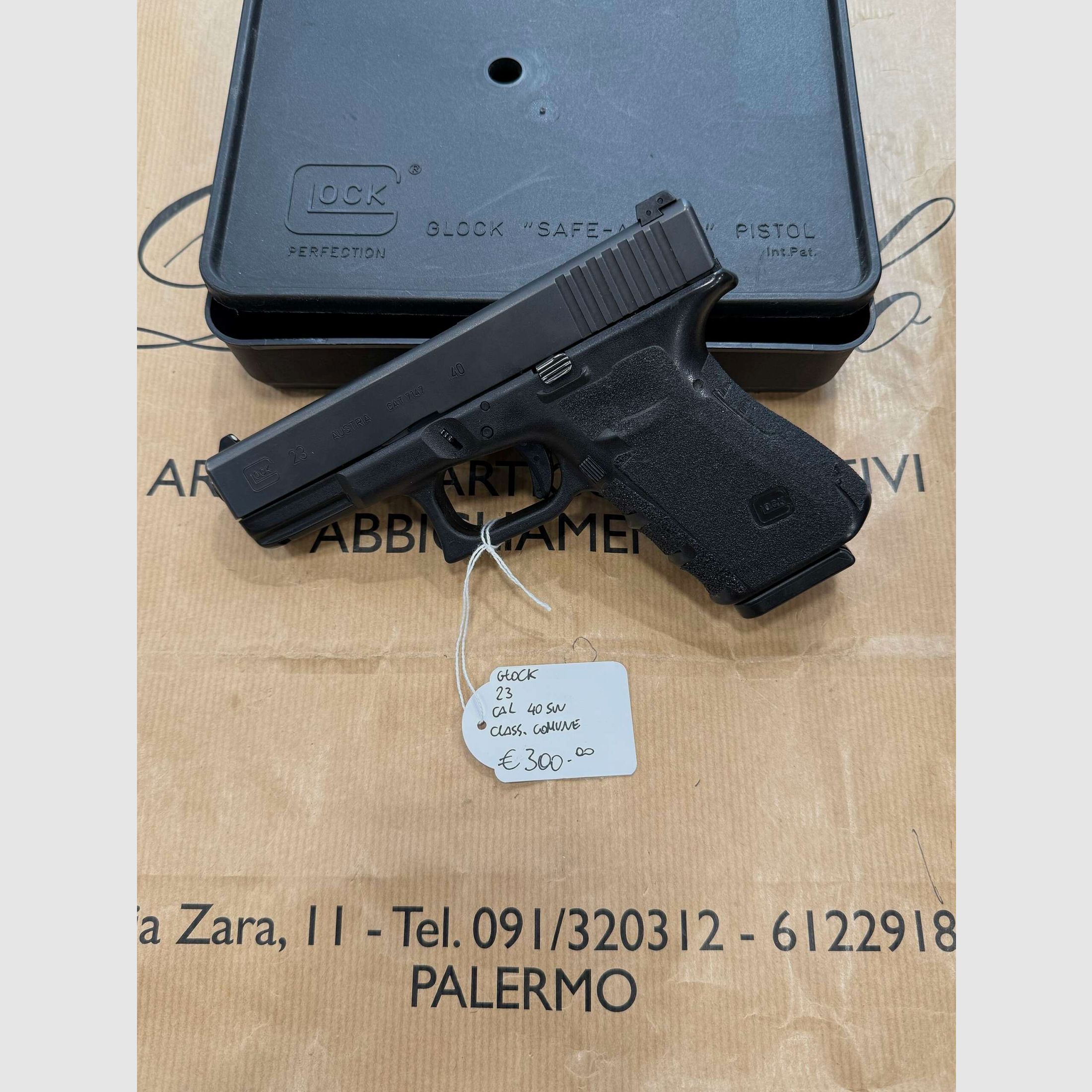 Glock 23, image 2 sur 2