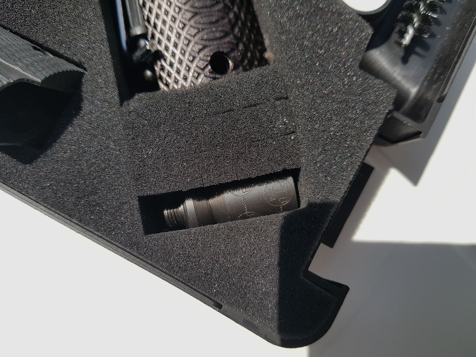Colt 1911 Chrom, neu, unbeschossen, lange Federführung, Sammlerstück.