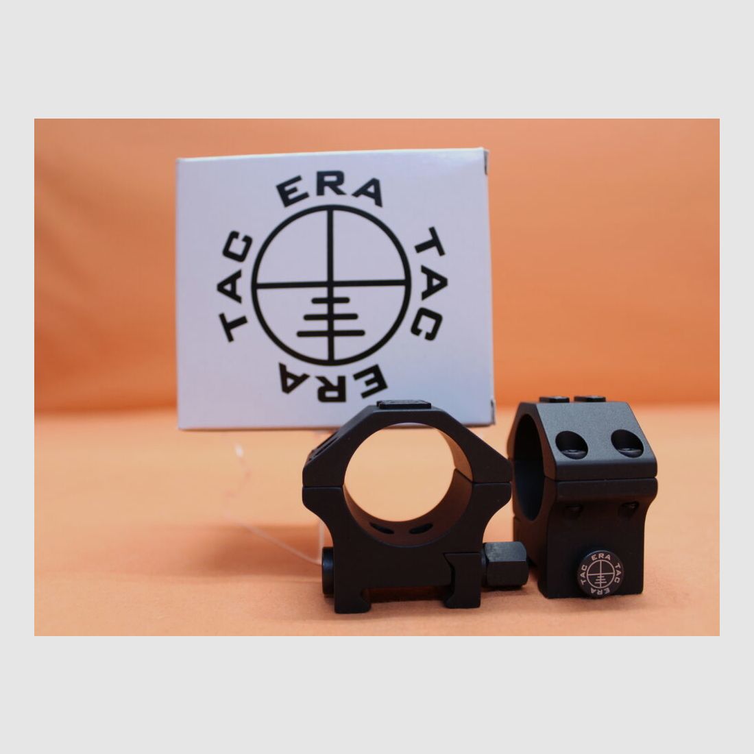 Recknagel Era-Tac pierścienie montażowe 30mm (T5003-0010) z nakrętką, aluminium czarne, wysokość = 10mm do profilu Picatinny, zdjęcie 1 z 5