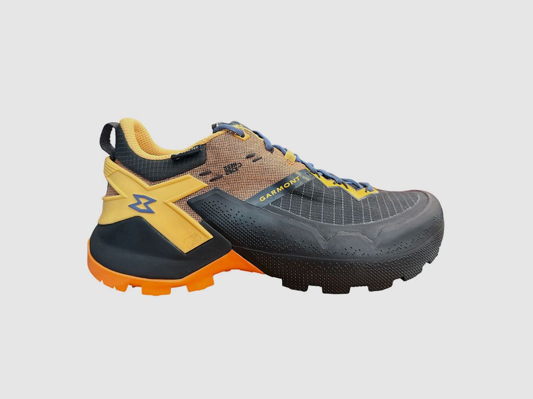 SCARPE – DONNA – GARMONT – 9.81 ONYX GTX Raven Black / Mock Orange, immagine 1 di 4