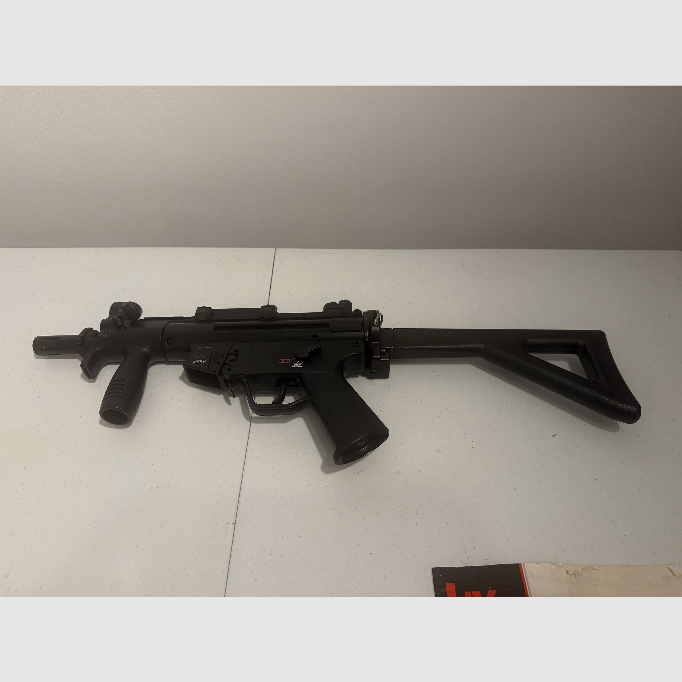 Umarex Heckler & Koch MP5K - CO2 Airsoft / Cal. 6mm BB