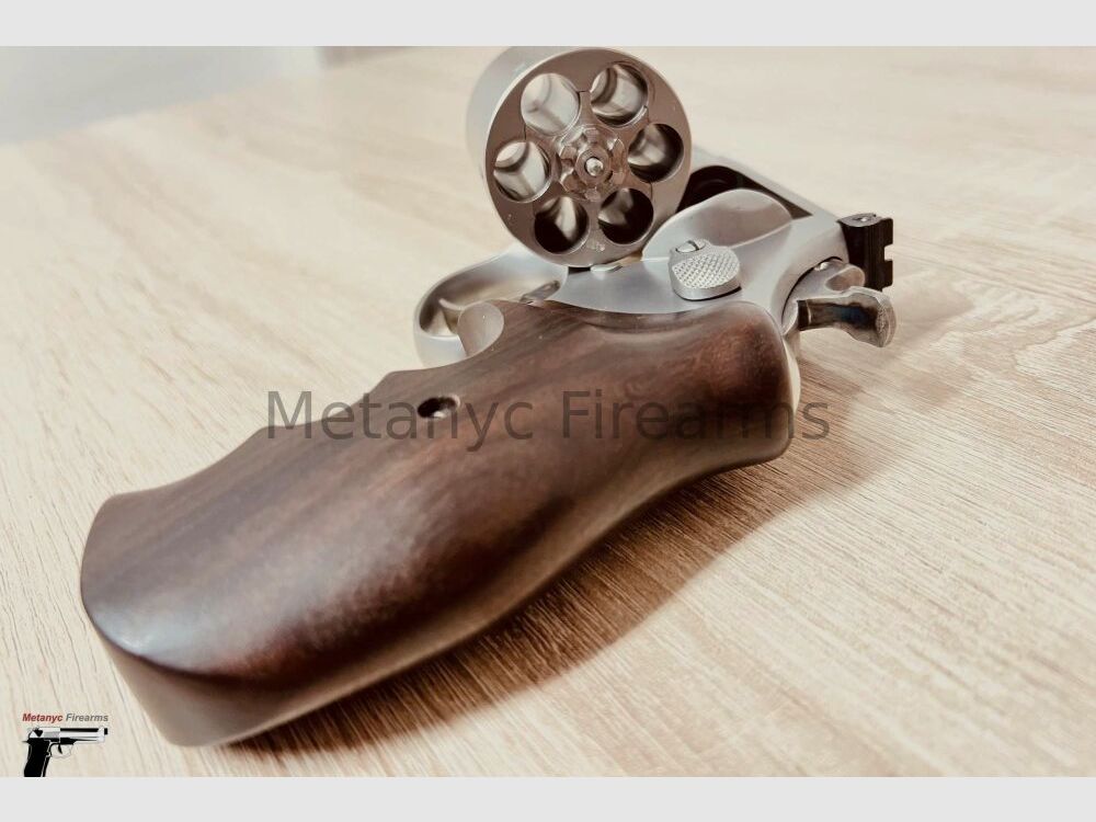Smith & Wesson Classic Champion .44RemMag