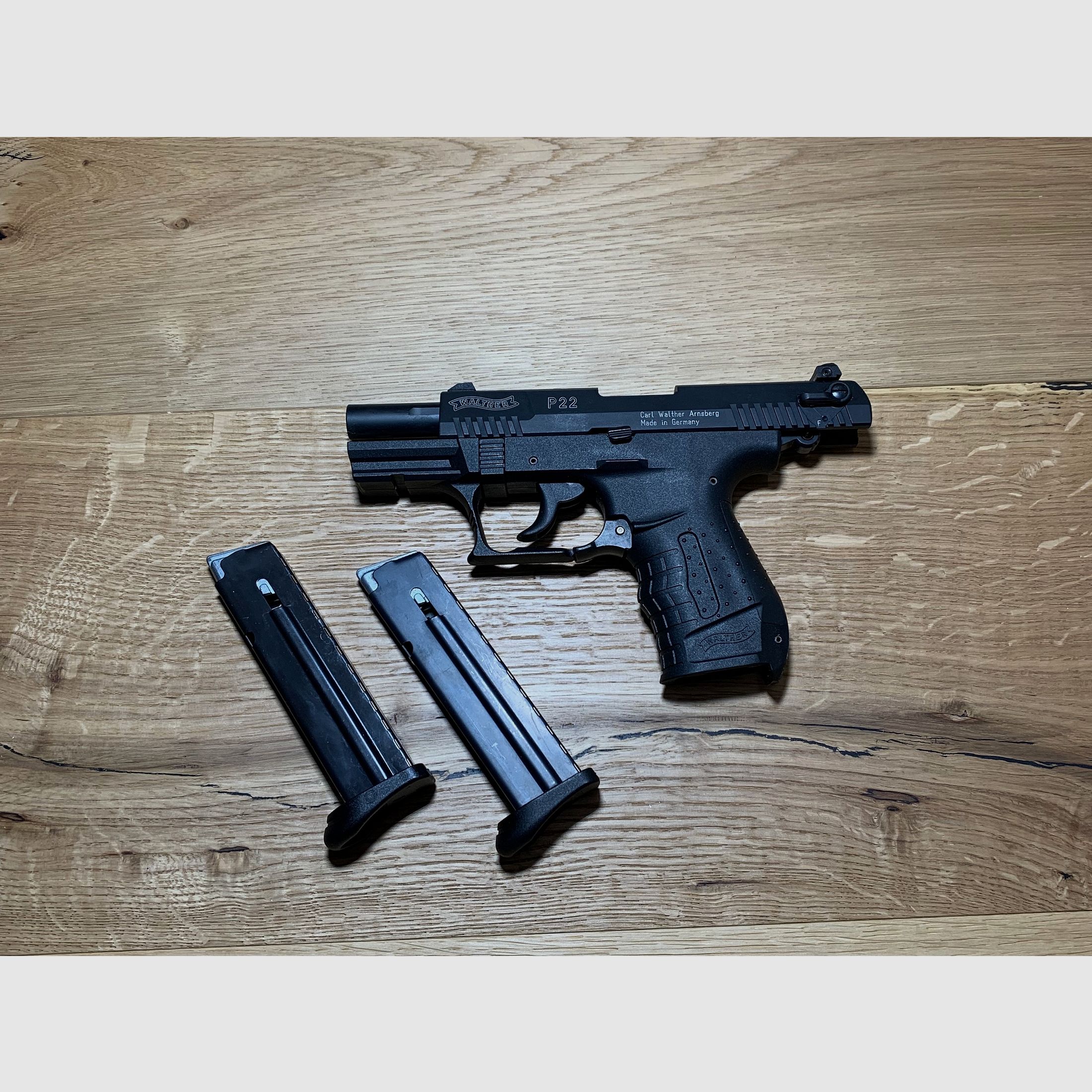 Walther P22 signal pistol 9mm P.A.K. by Umarex