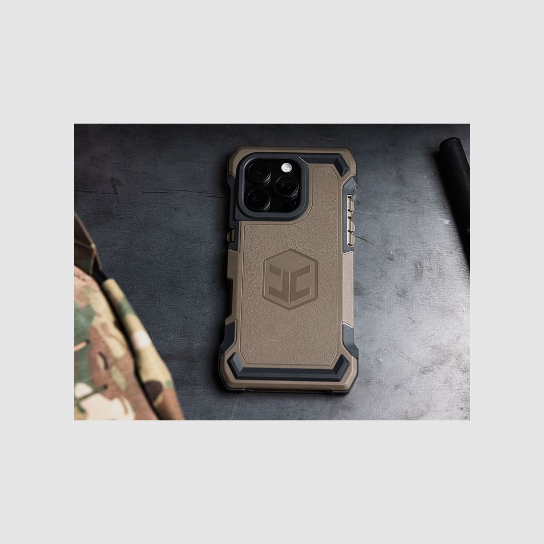 Juggernaut ENDVR Handy-Schutzhülle IPhone 16 pro / SCHWARZE Hülle