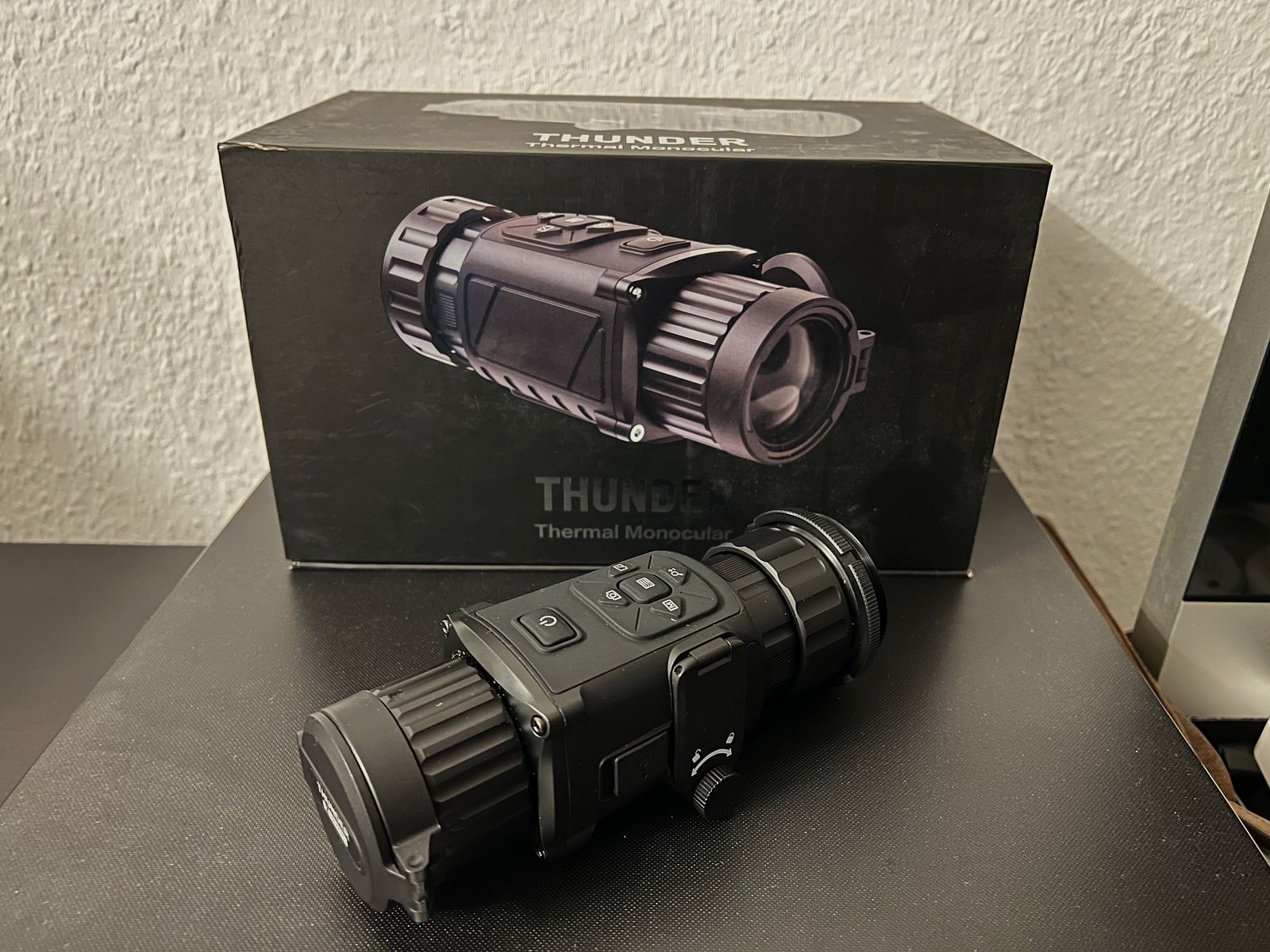 HIKMICRO TE19C Wärmebildvorsatzgerät – Top Zustand