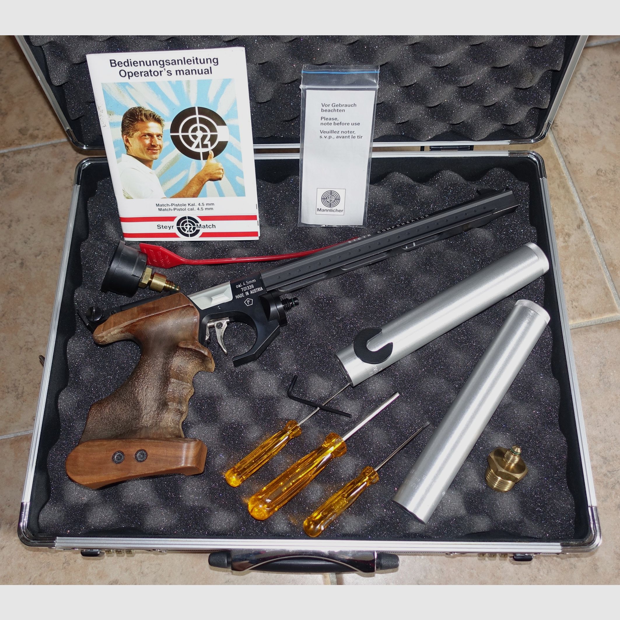 Steyr air pistol LP match pistol / new service + accessories
