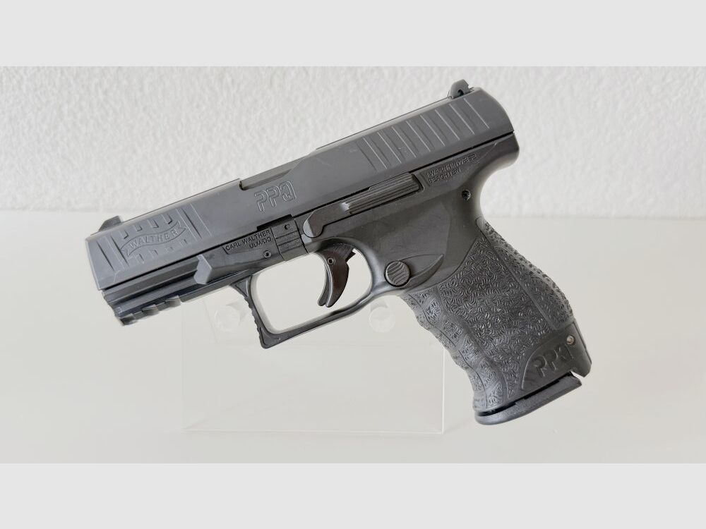 Walther PPQ M2 9mm Luger 9mmLuger