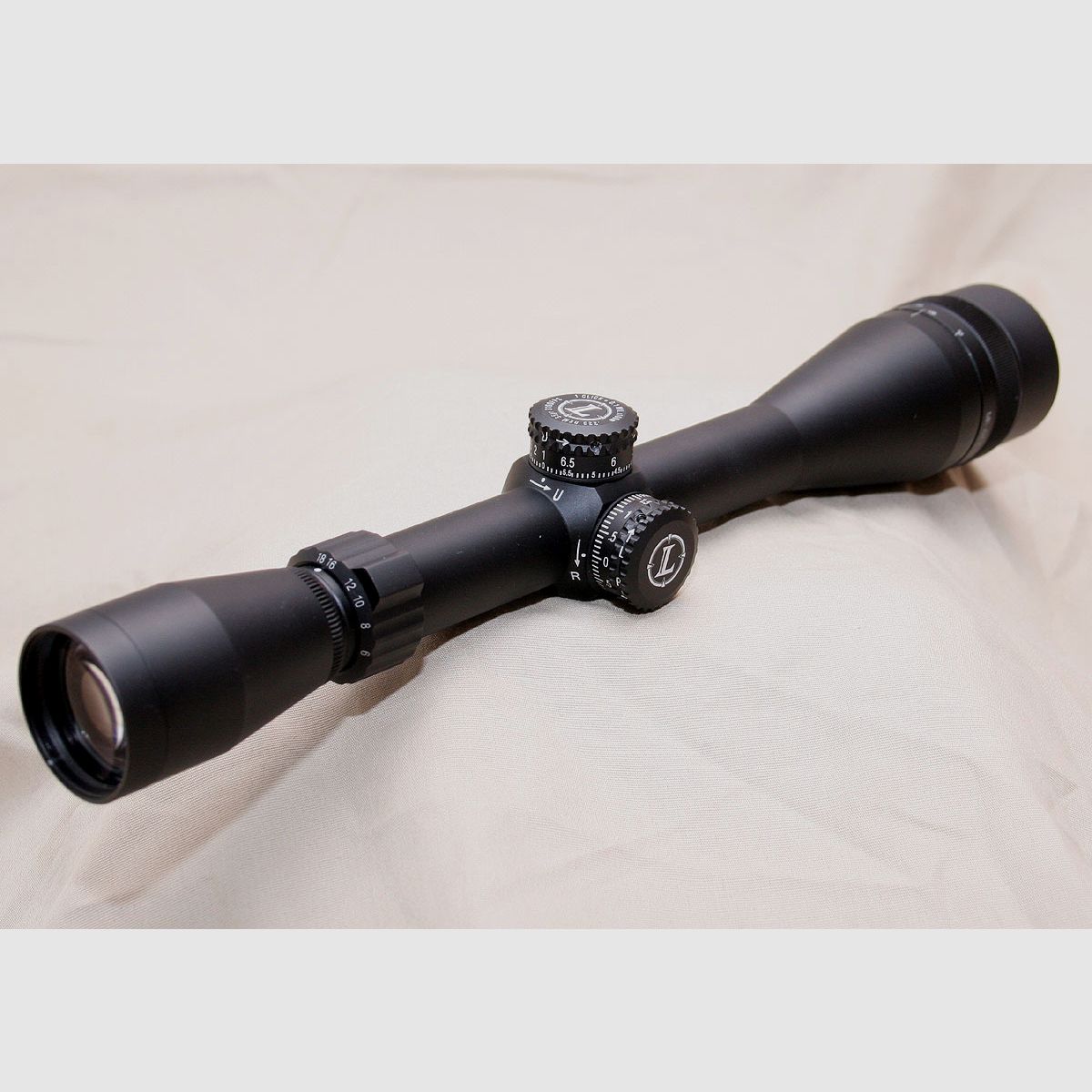 Leupold 6-18x40 AR Mod 1 mit Mil Dot Absehen