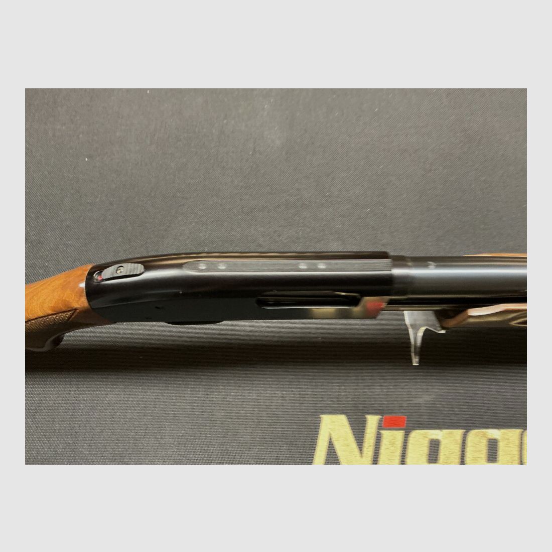 Mossberg zonder 12/76